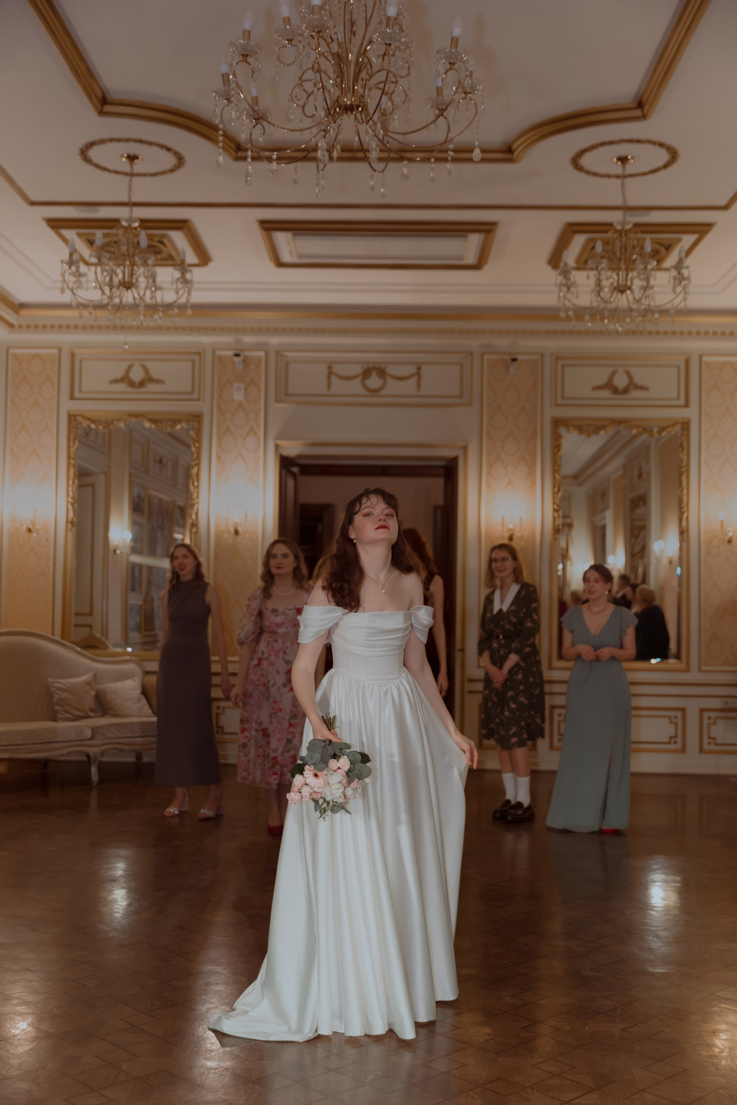 Welcome back to your own dinner party. Фотограф Лия Козловская Минск