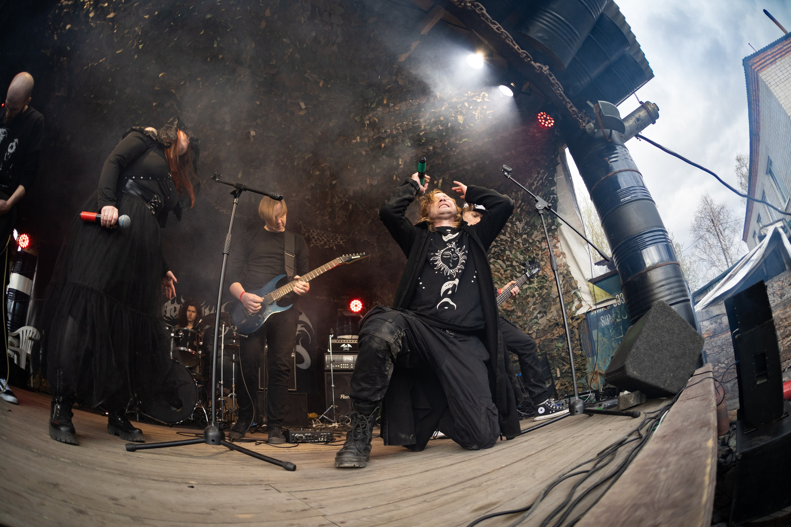 Фестиваль «ПОСРЕДИ КЛАДБИЩ И БОЛОТ»|Архангельск. Концертный и репортажный фотограф в Санкт-Петербурге Слава Пахомов