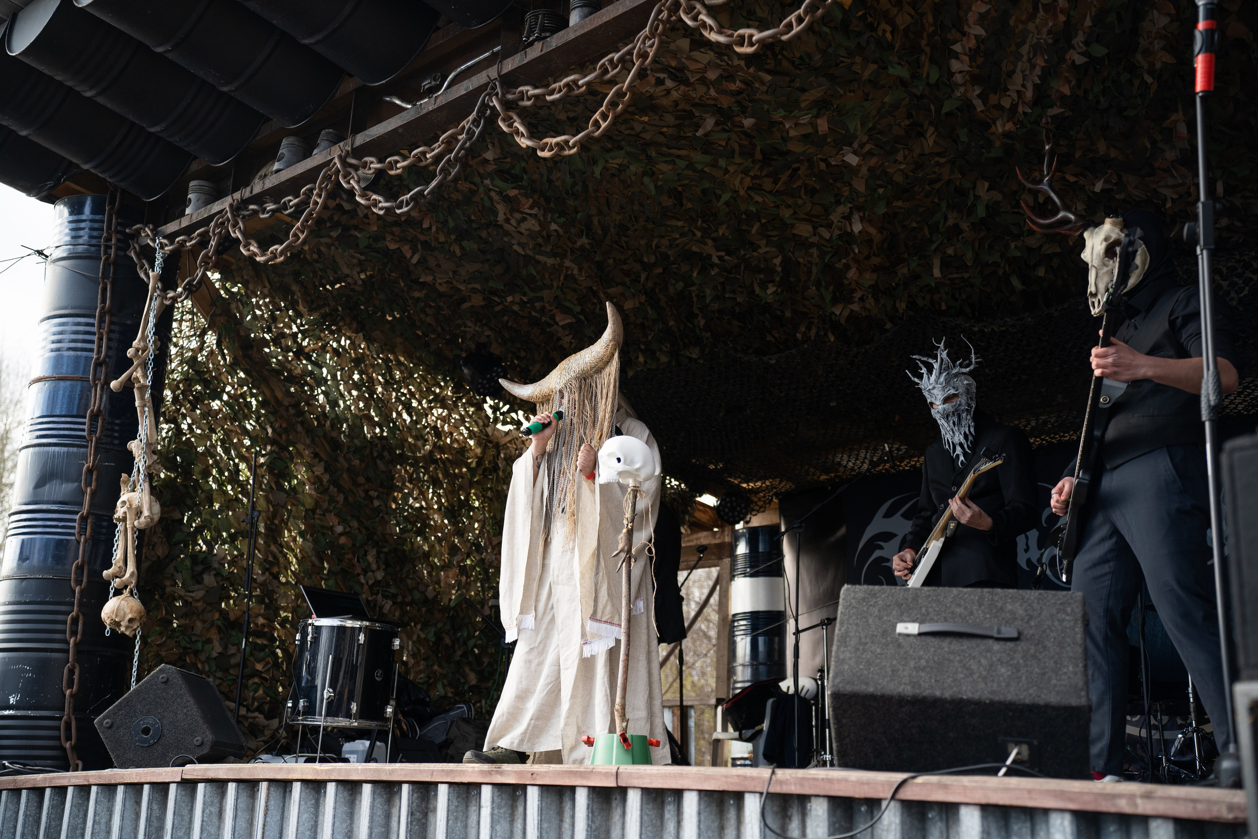 Фестиваль «ПОСРЕДИ КЛАДБИЩ И БОЛОТ»|Архангельск. Концертный и репортажный фотограф в Санкт-Петербурге Слава Пахомов