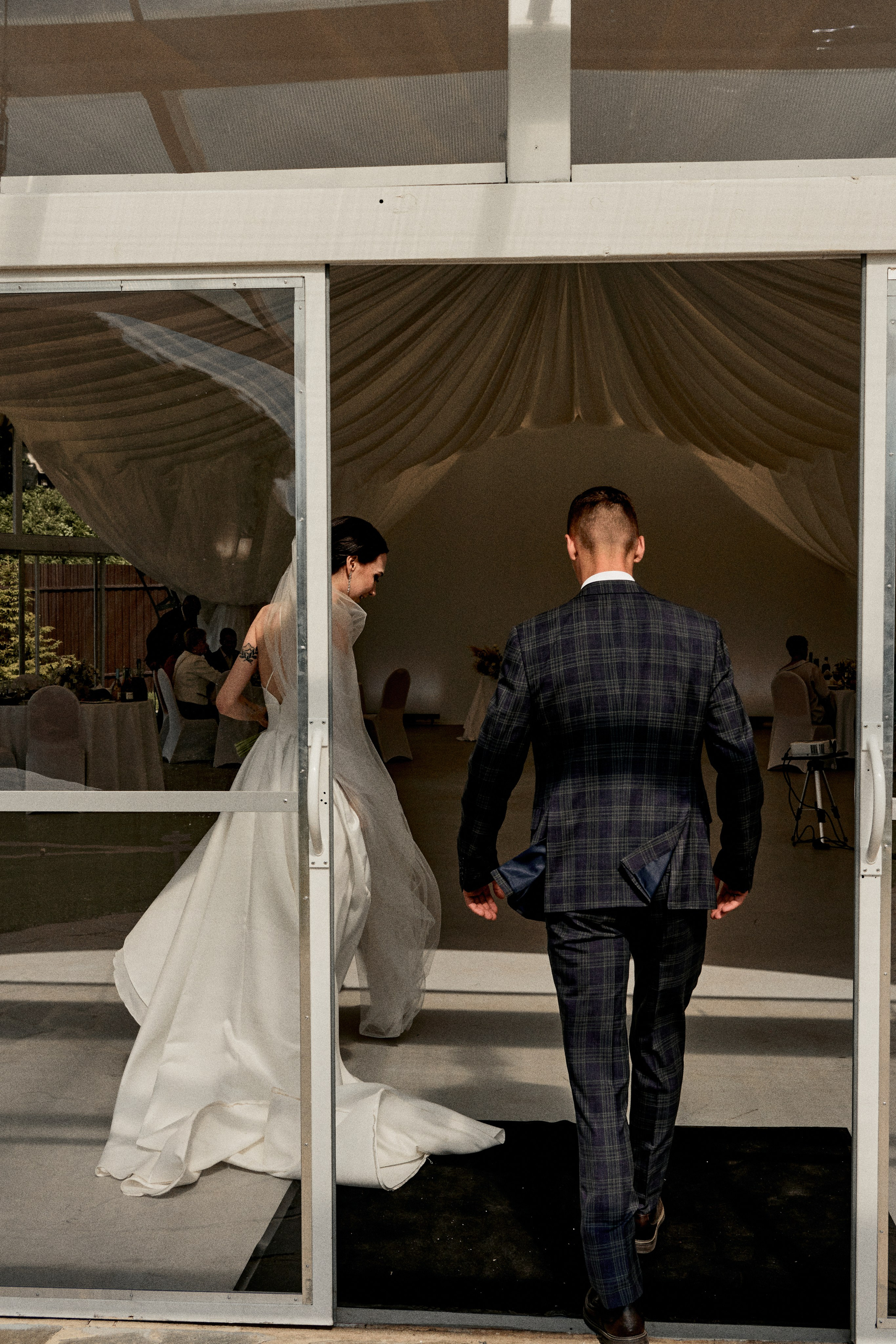 По знакомству из Тиндера. Свадебный фотограф Анастасия Лахтионова