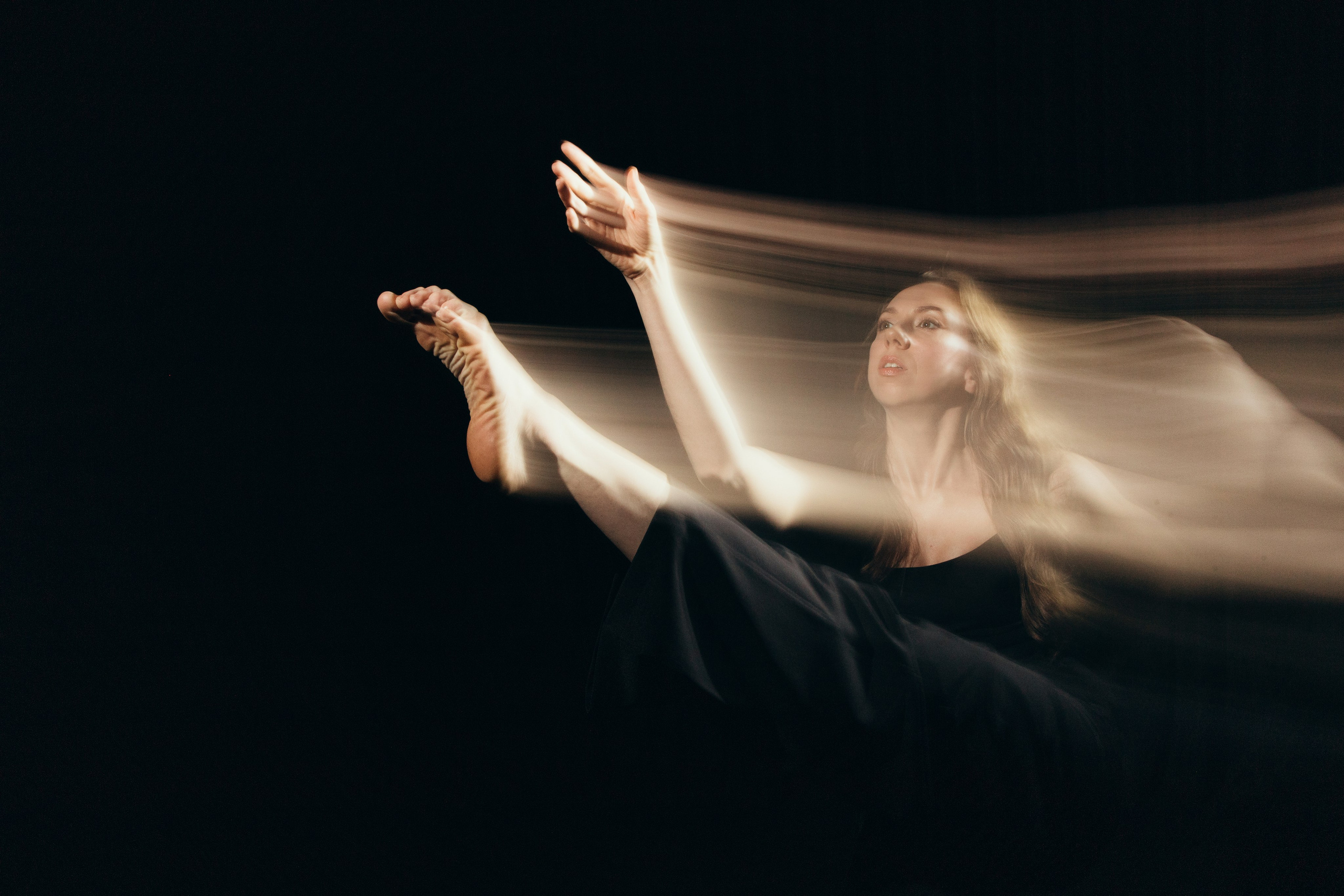 Проект для Свободного театра современного танца. Фотограф Татьяна Жбанова