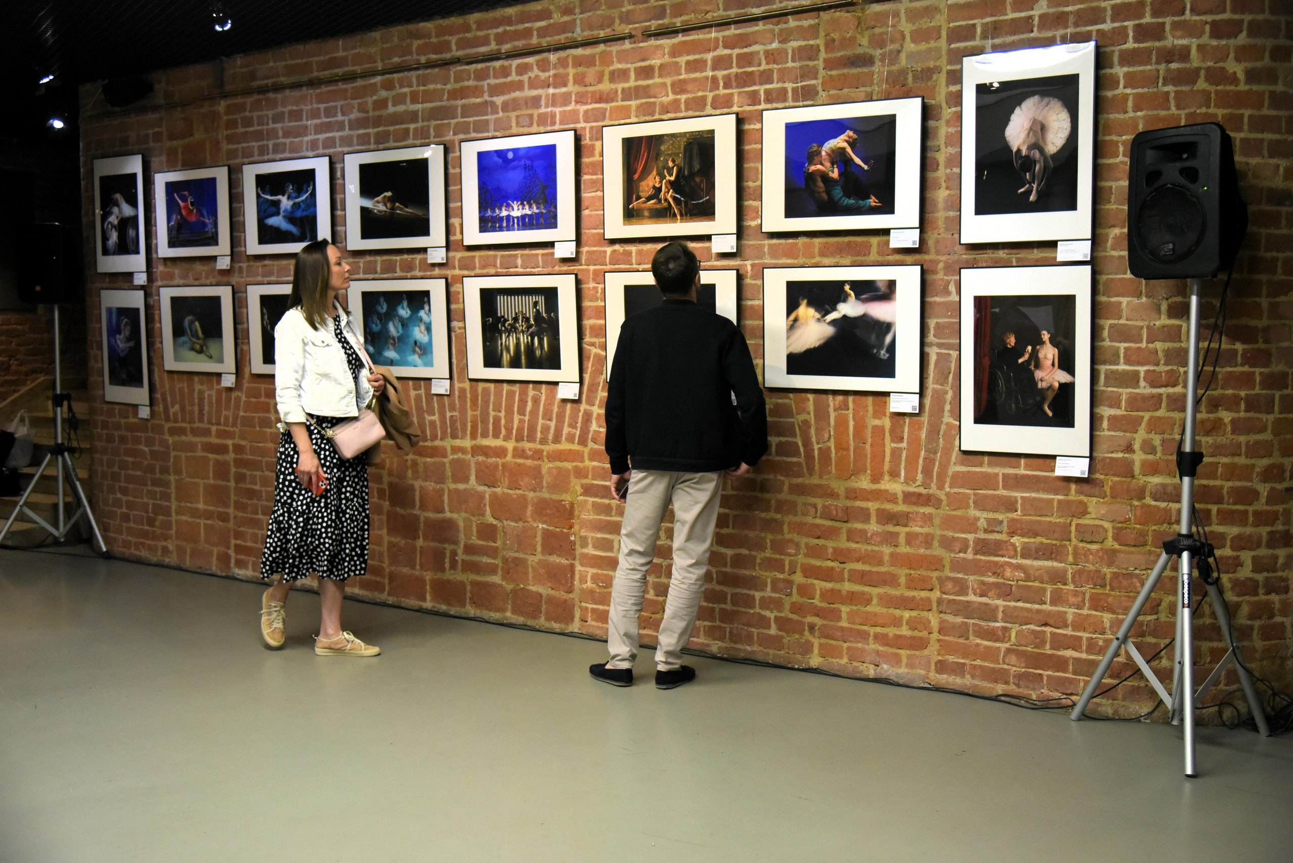 БАЛЕТ В ФОТОГРАФИЯХ.Стихи, написанные телом. Reportage, architectural, fine art photographer Lena Melnikova in Moscow