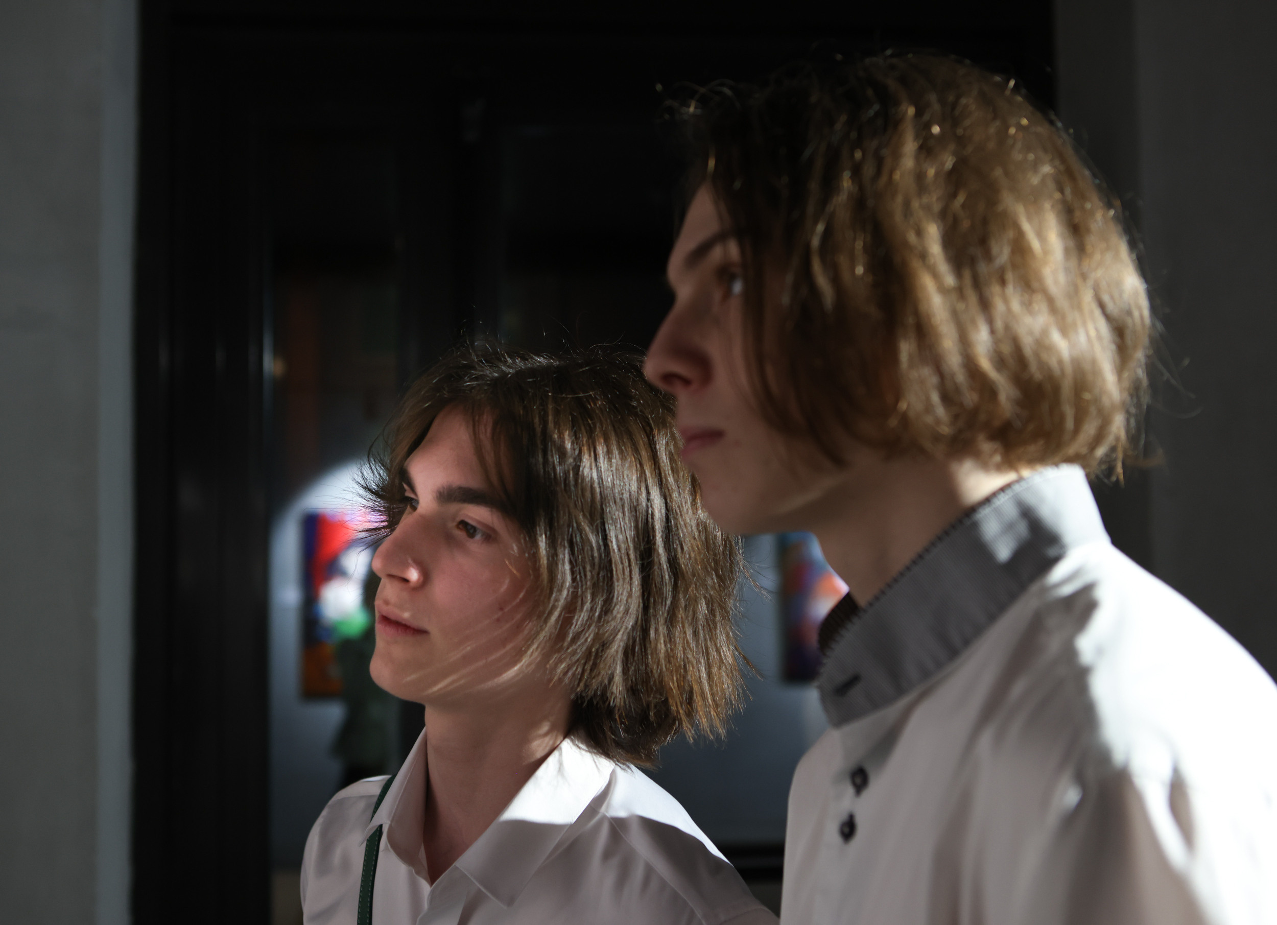 Художественная выставка Артели " ПОЛНЫЙ БРЮТ 66» в галерее ARTMAISON. Reportage, architectural, fine art photographer Lena Melnikova in Moscow