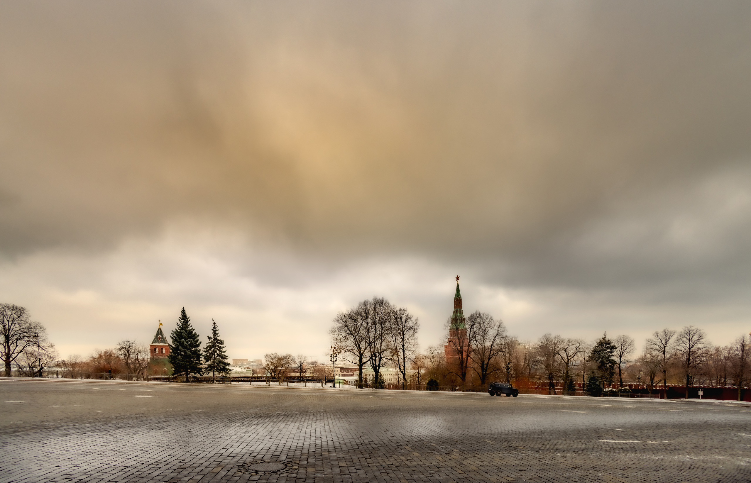 Cities in FINE ART style. Reportage, architectural, fine art photographer Lena Melnikova in Moscow