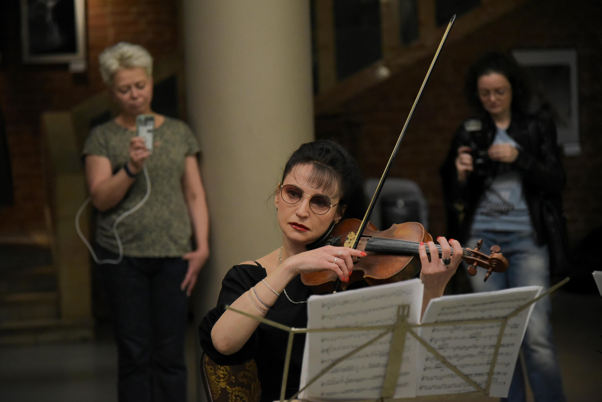 БАЛЕТ В ФОТОГРАФИЯХ.Стихи, написанные телом. Reportage, architectural, fine art photographer Lena Melnikova in Moscow