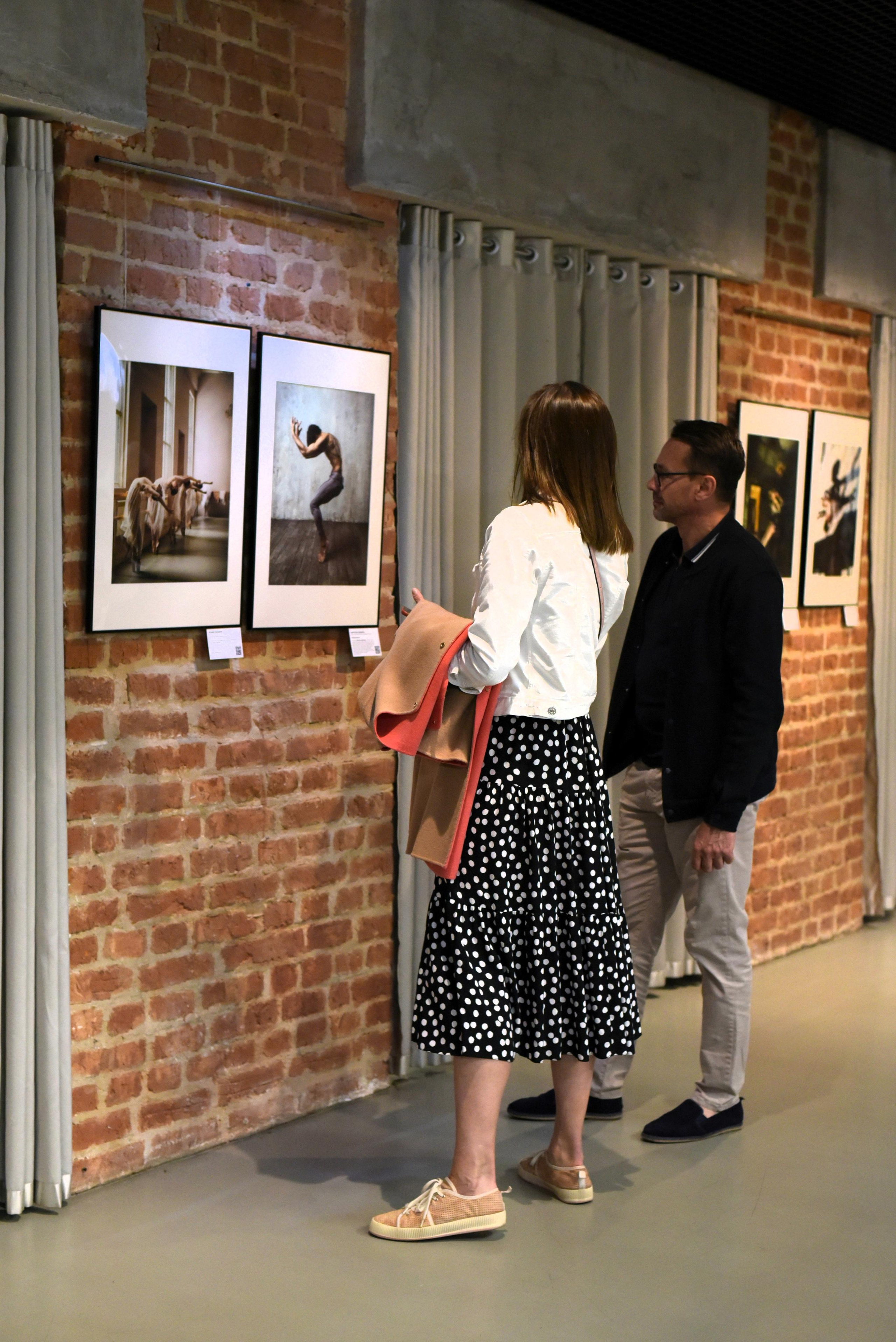 БАЛЕТ В ФОТОГРАФИЯХ.Стихи, написанные телом. Reportage, architectural, fine art photographer Lena Melnikova in Moscow