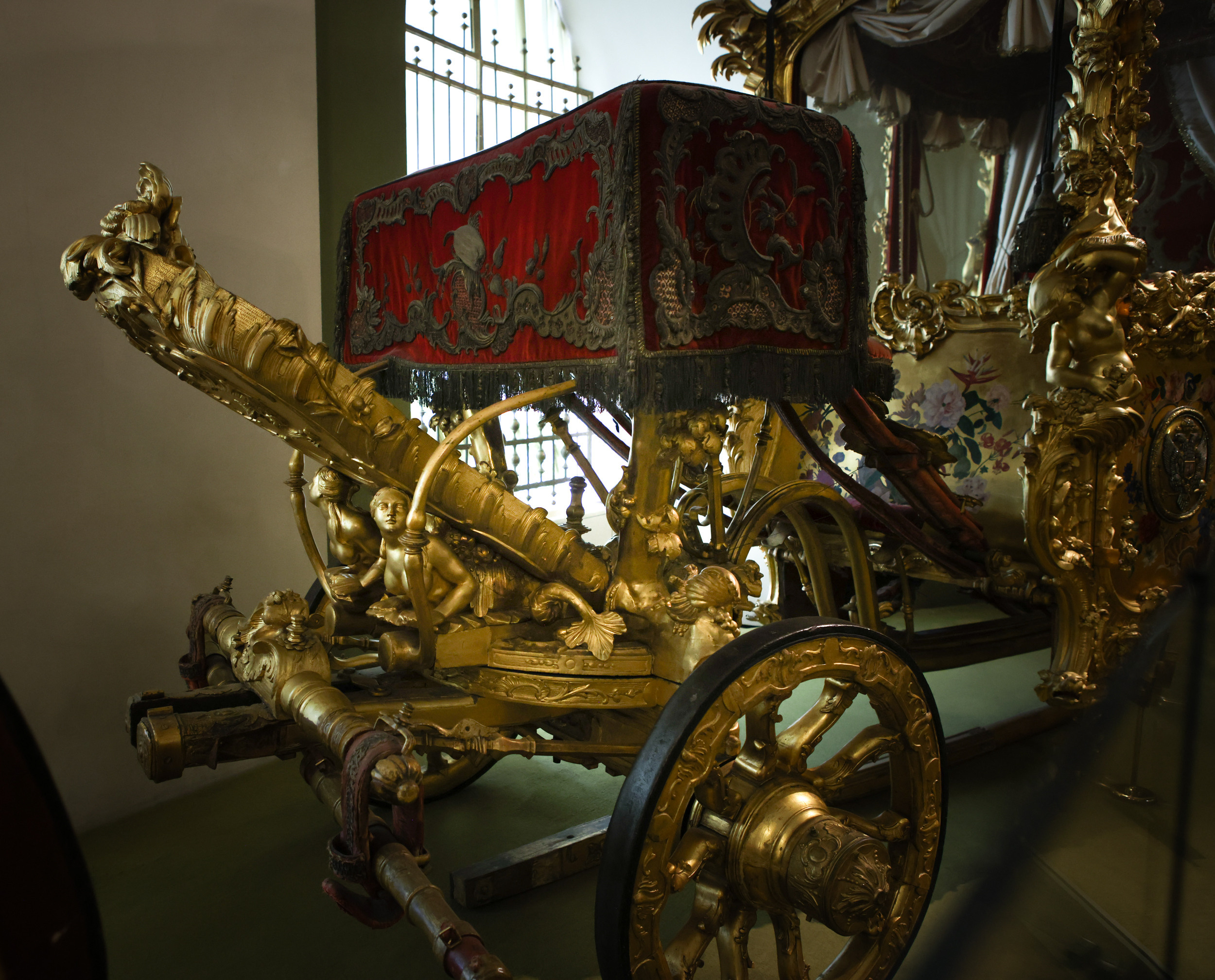 Оужейная палата Кремля. Экипажи, одежды и не только. Репортажный, архитектурный, театральный и файн-арт фотограф Лена Мельникова в Москве