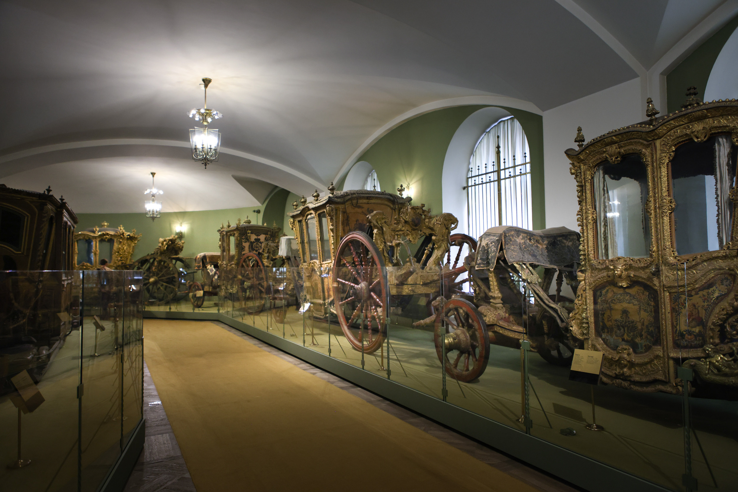 Оужейная палата Кремля. Экипажи, одежды и не только. Репортажный, архитектурный, театральный и файн-арт фотограф Лена Мельникова в Москве