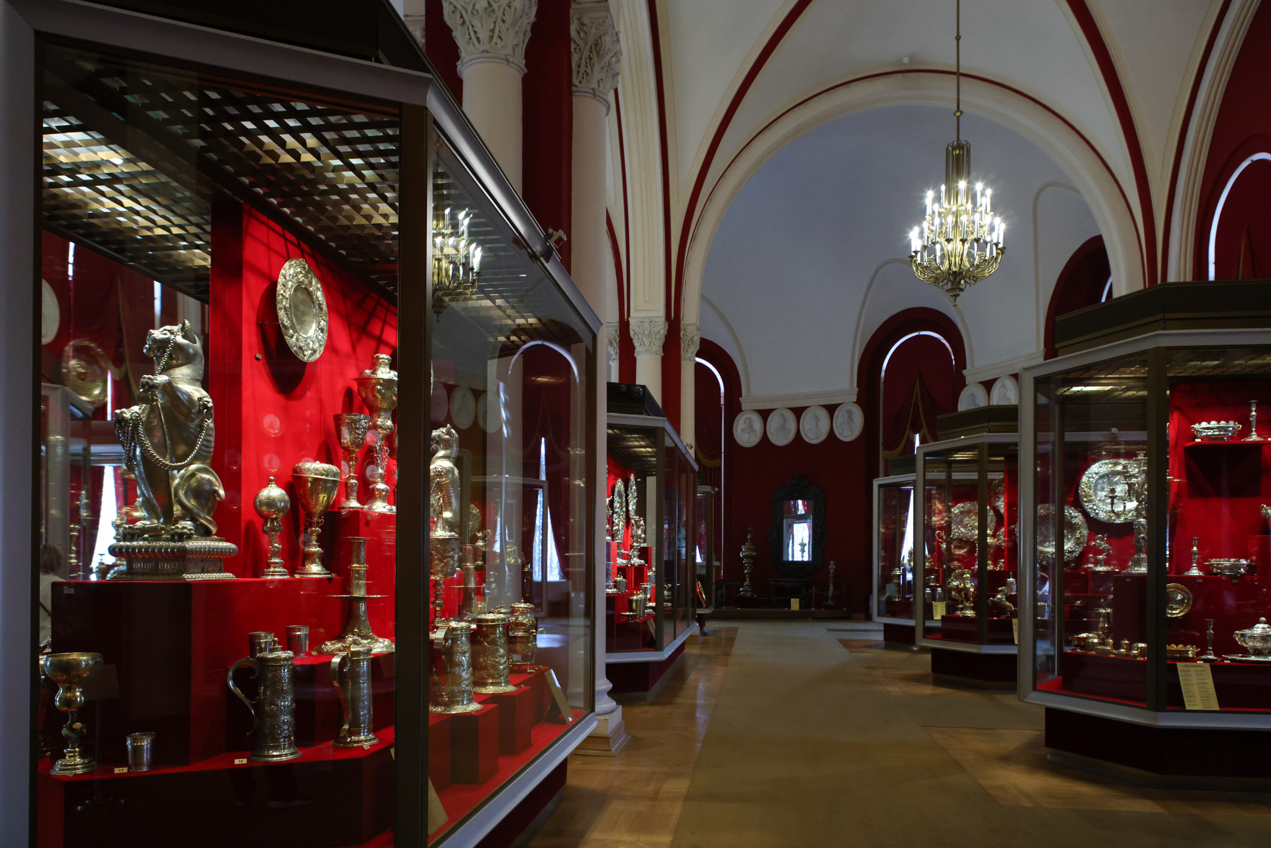 Оужейная палата Кремля. Экипажи, одежды и не только. Репортажный, архитектурный, театральный и файн-арт фотограф Лена Мельникова в Москве