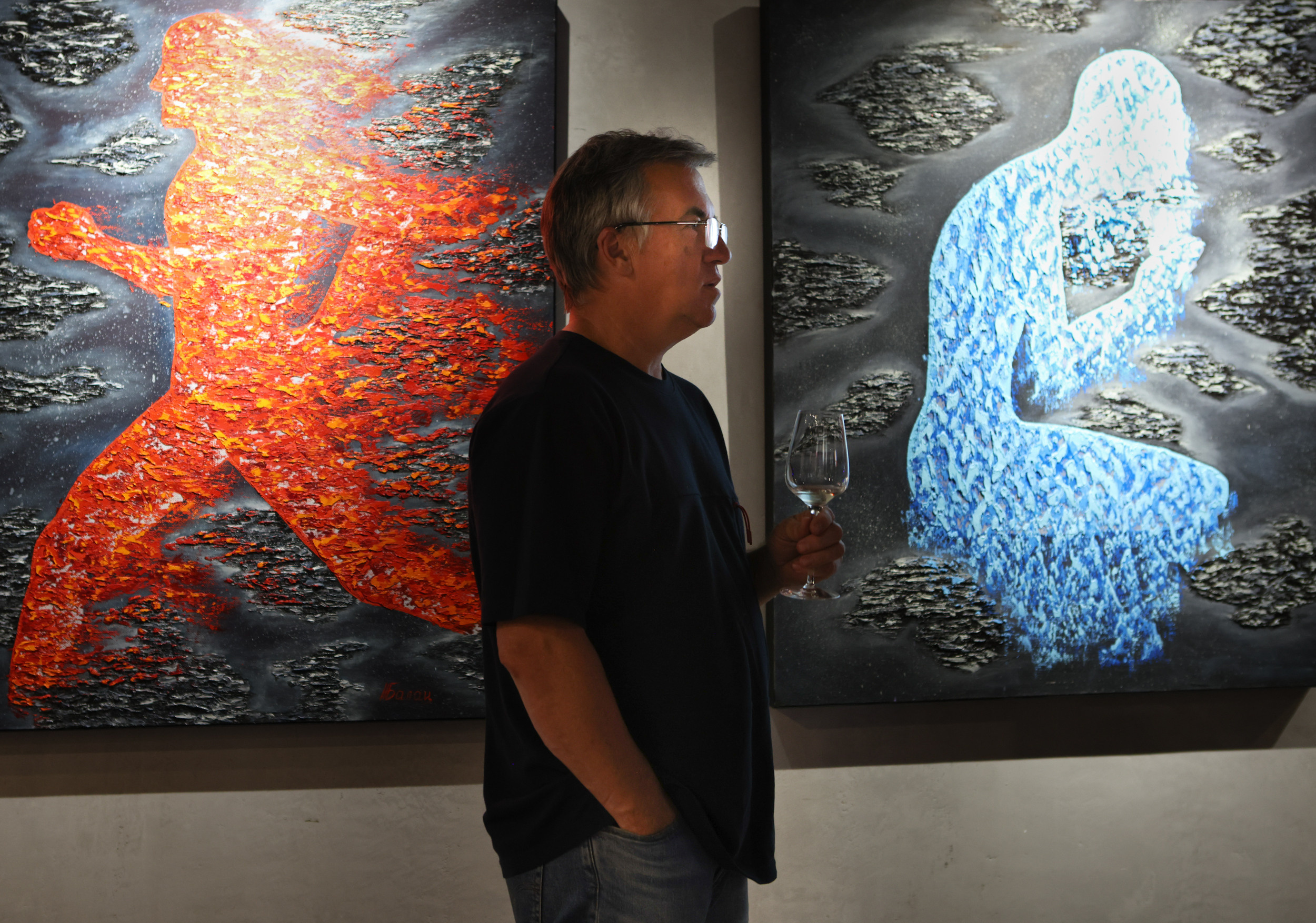 Художественная выставка Артели " ПОЛНЫЙ БРЮТ 66» в галерее ARTMAISON. Reportage, architectural, fine art photographer Lena Melnikova in Moscow