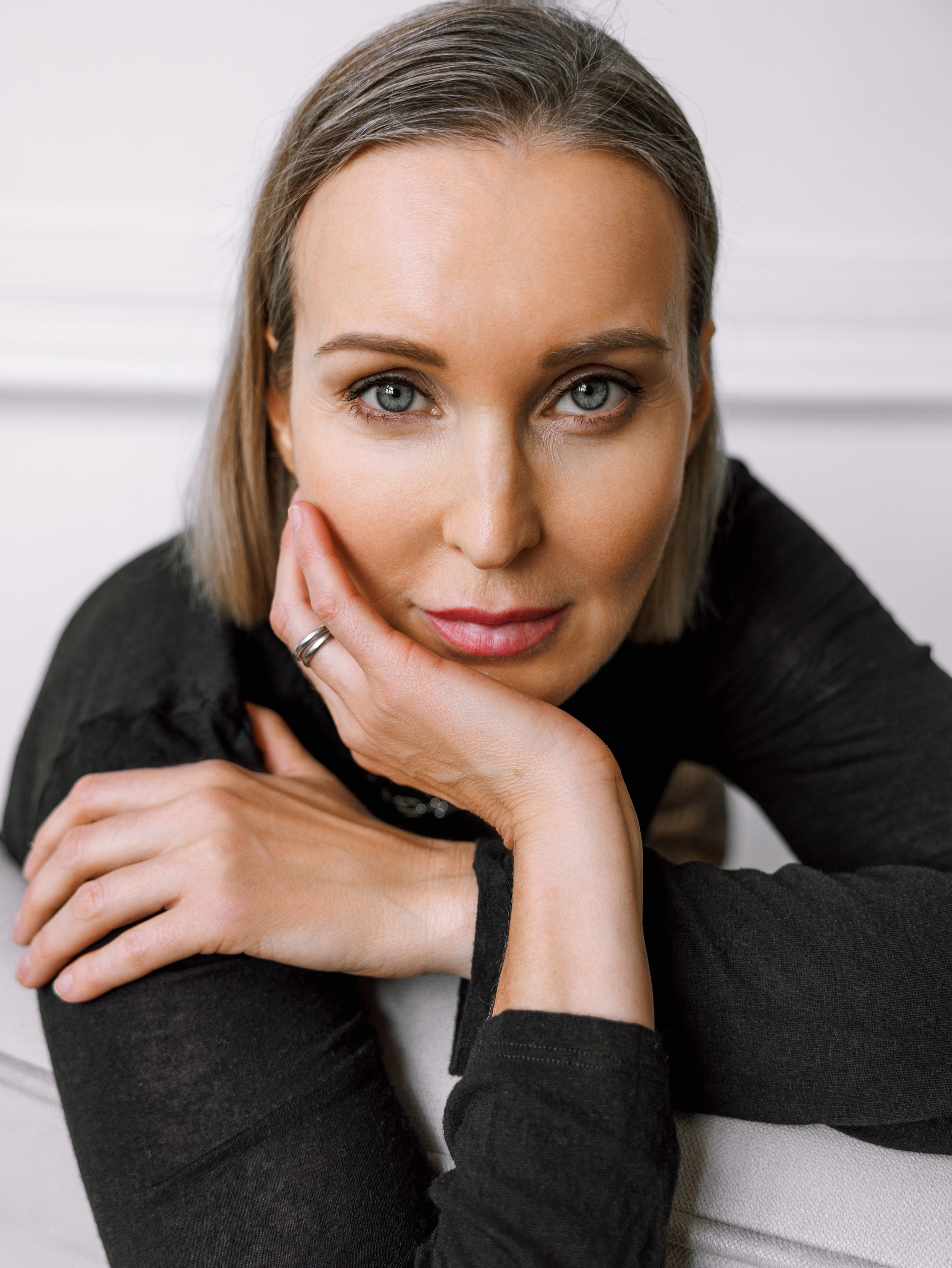 Портретный фотограф в Москве — Янка Шемшурова