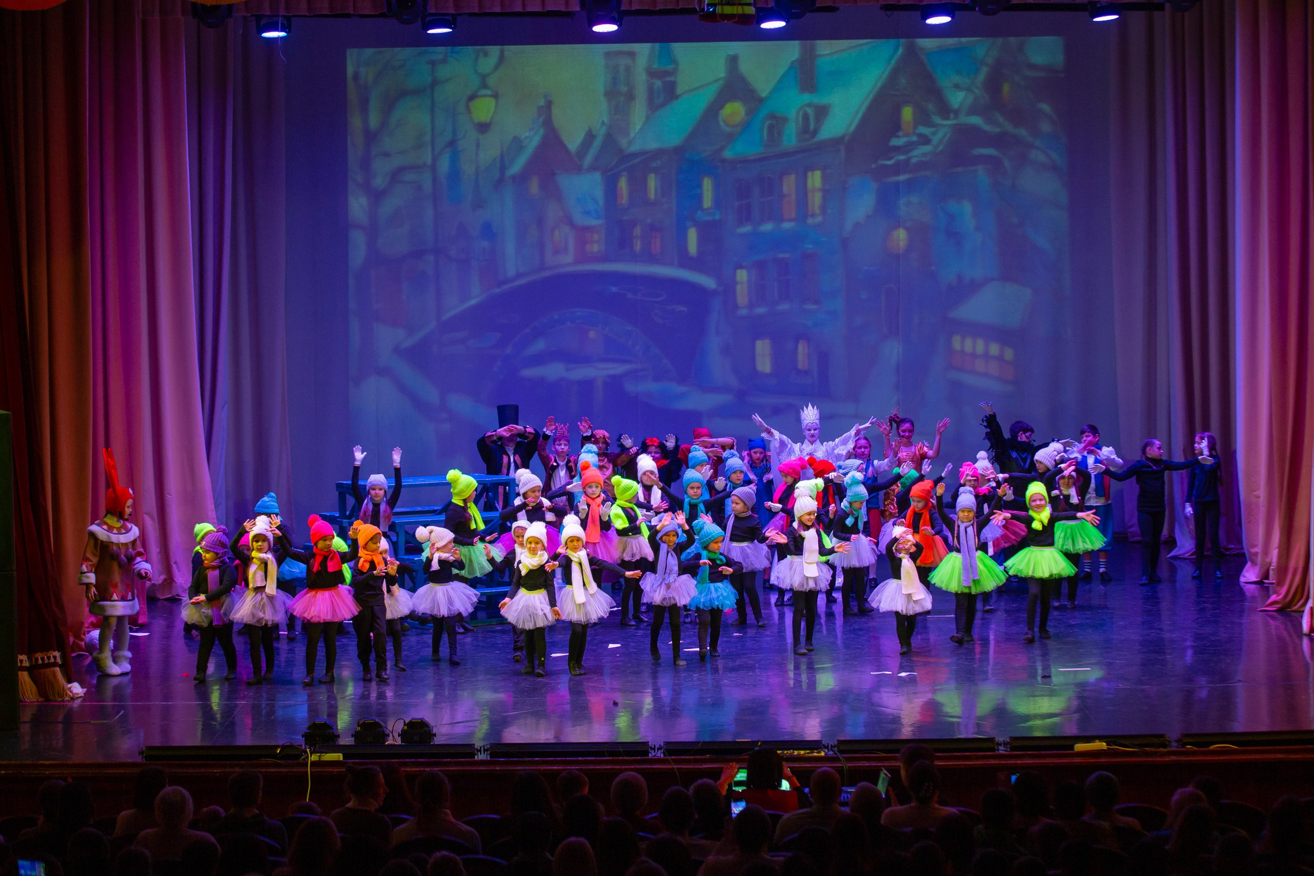 ТС Фантазия — «Снежная королева». Профессиональный фотограф в Мценске и Орловской области