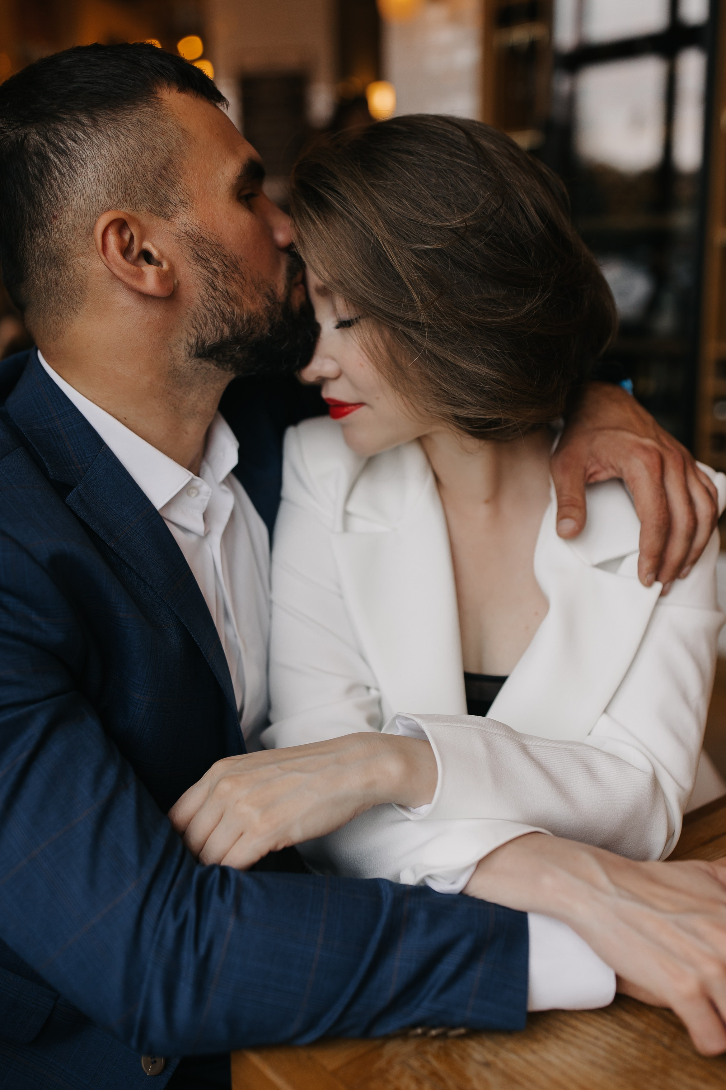 Счастье у Исаакия. Семейный фотограф, свадебный фотограф, женский портрет в Санкт-Петербу