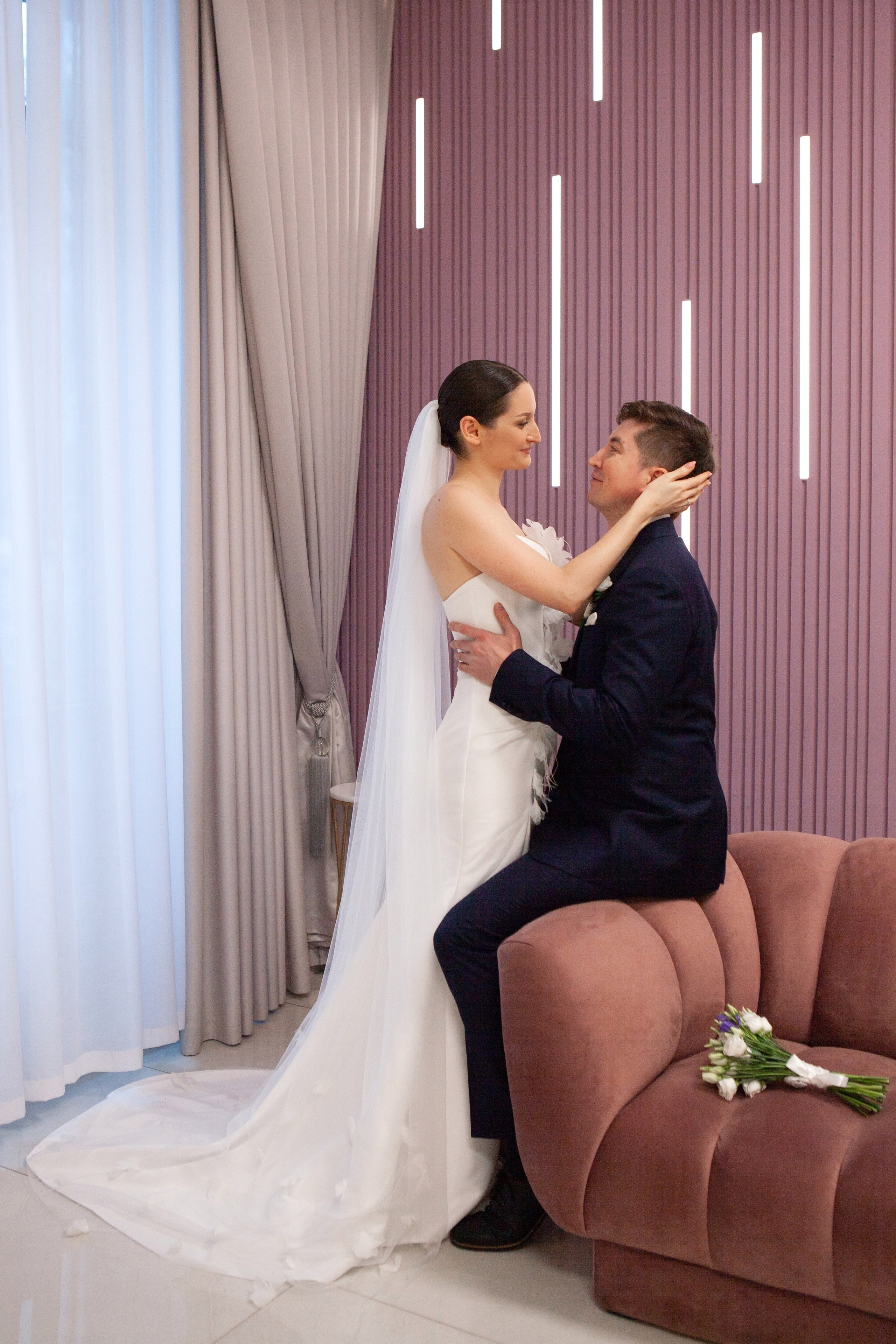 Фотосессия жениха и невесты в шипиловском загсе. Фотограф Ольга Ефремова