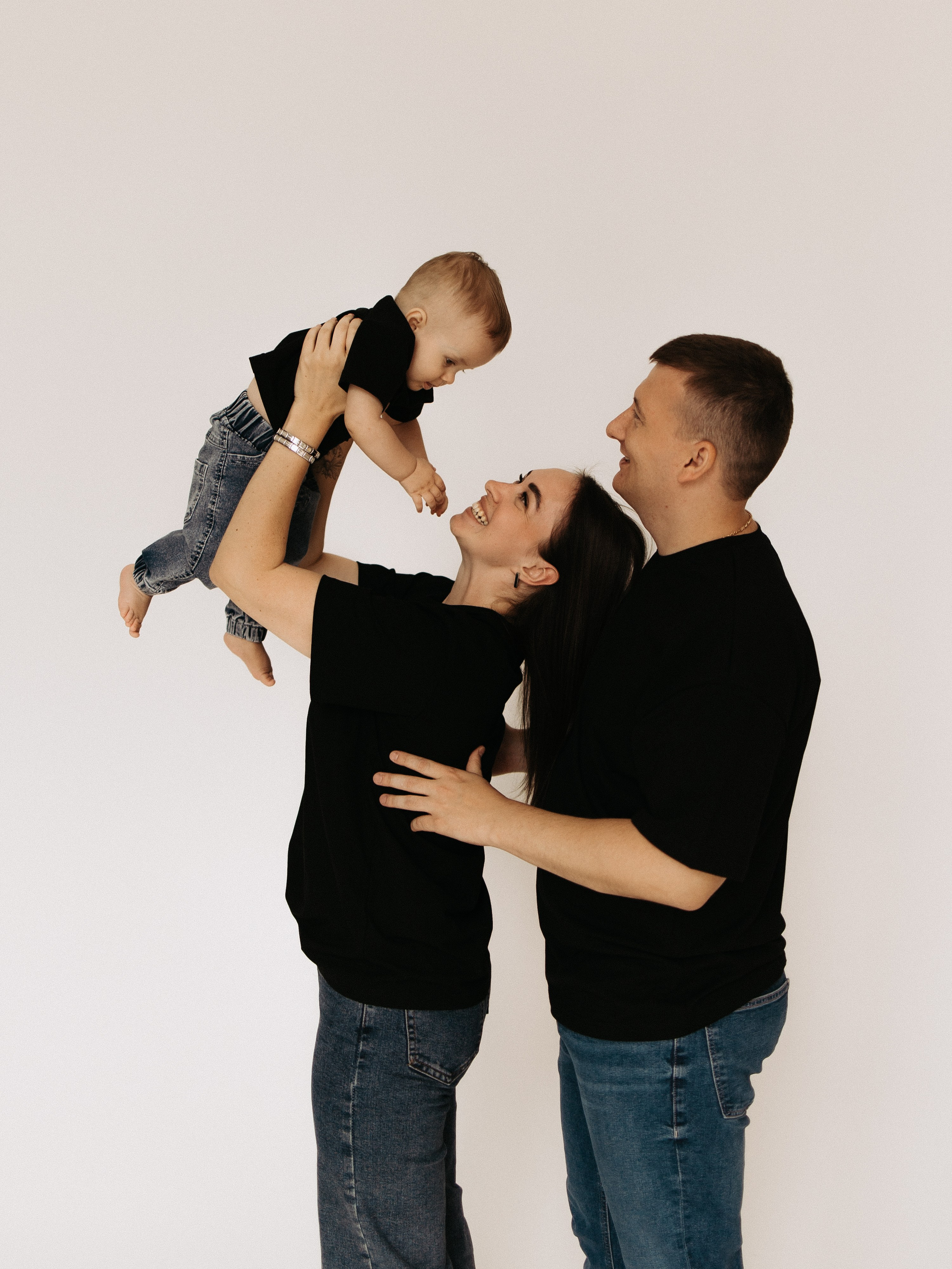 2 — минимализм. Семейный фотограф в Краснодаре Храмова Анна