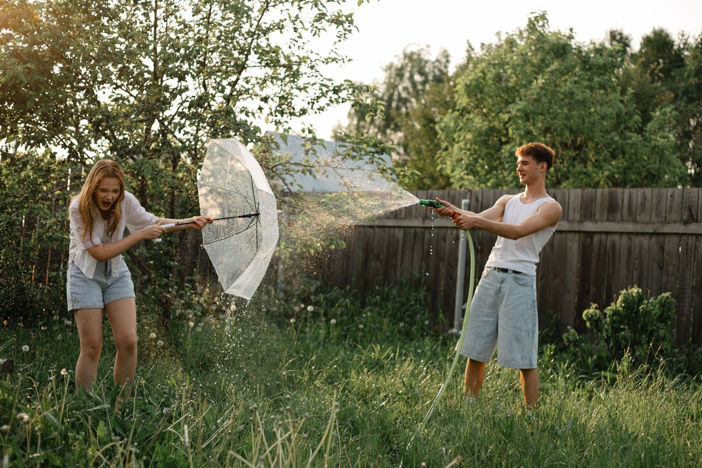 Серия с водой. Арина и Сергей. Евгения. Июнь 2025. Фотограф Пермь. Свадьбы. Семья и дети, школа, д. сад. Фотокниги