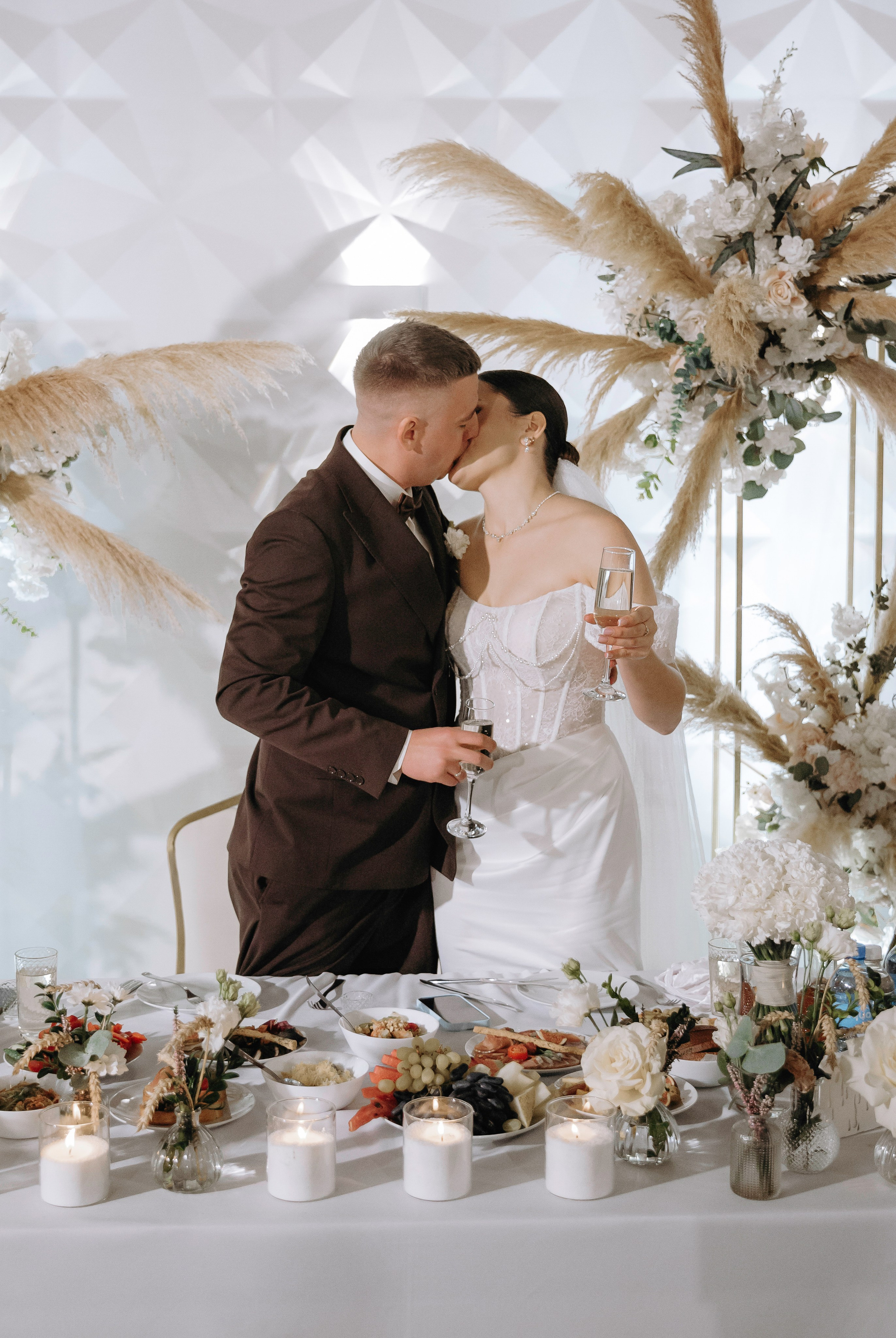 Живи, пока живется, пока бушует кровь. Свадебный фотограф в Минске Вадим Бурчик