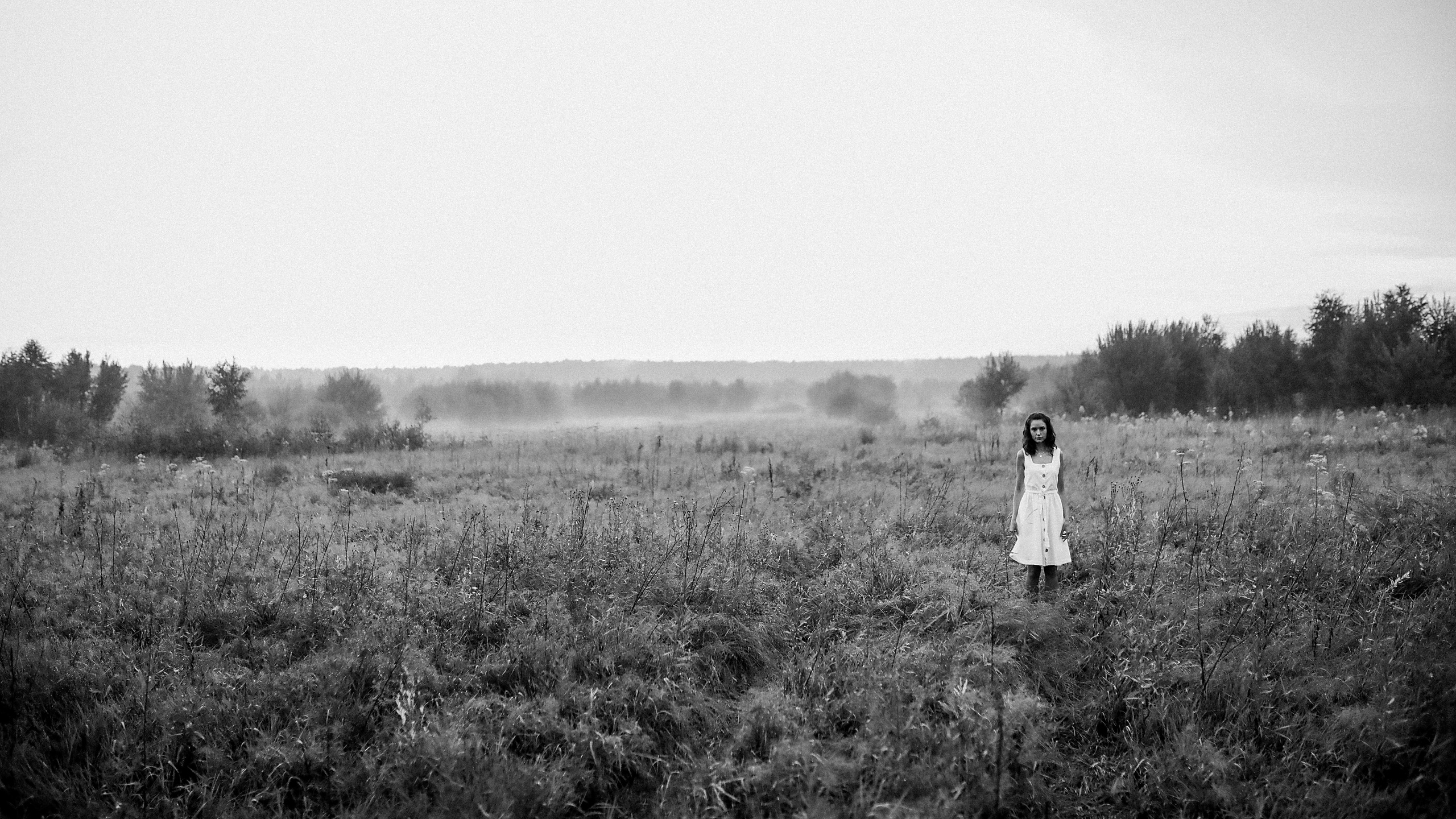 фотосессия в поле, портрет в поле, девушка в поле