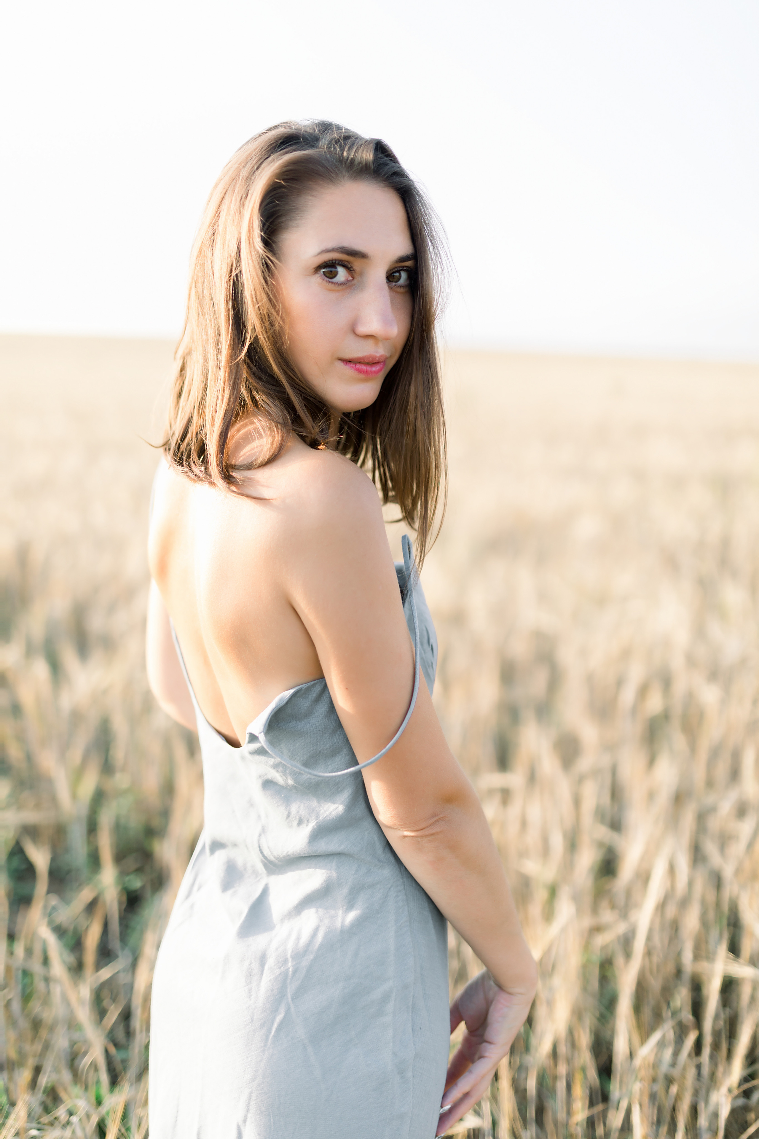 Закат. Поле. Полина. Лена Крутова. Фотограф в Москве