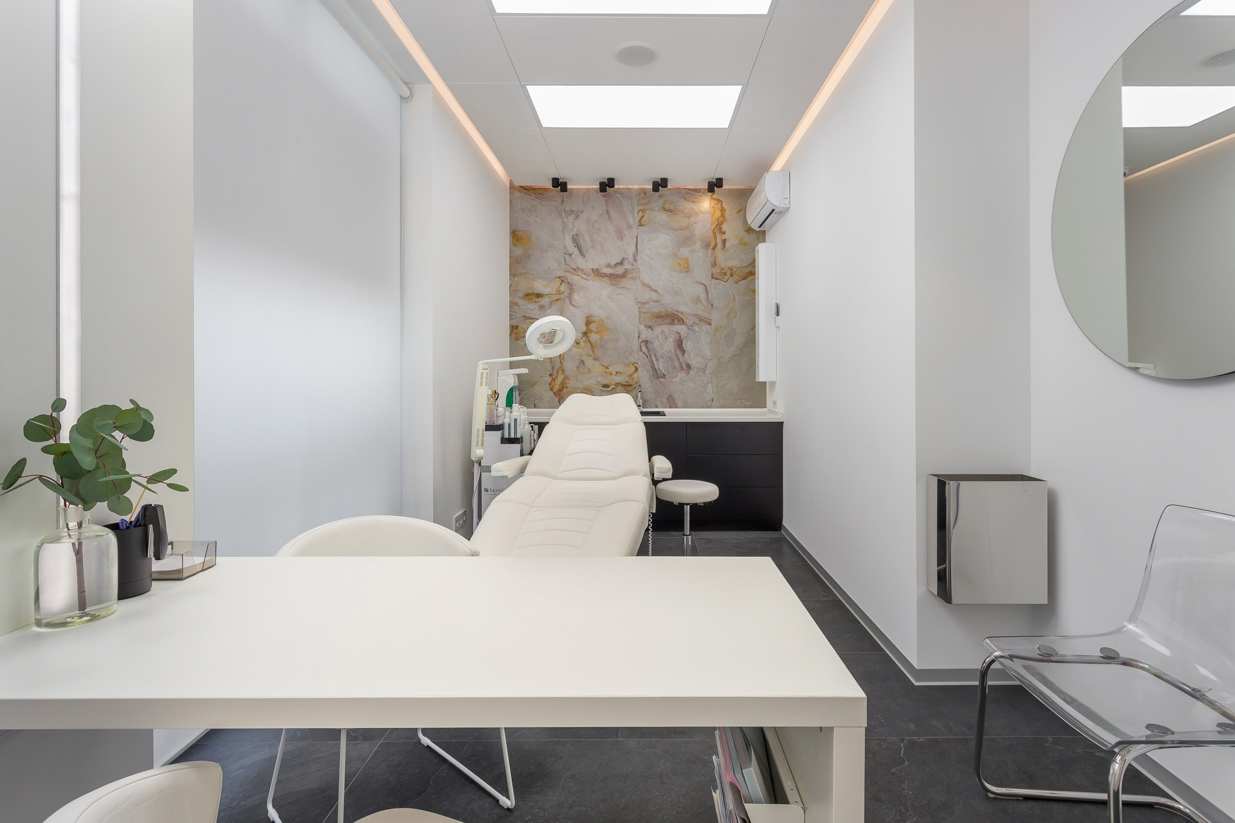 Medical centers. Interior photographer Vitalii in Portland and Vancouver