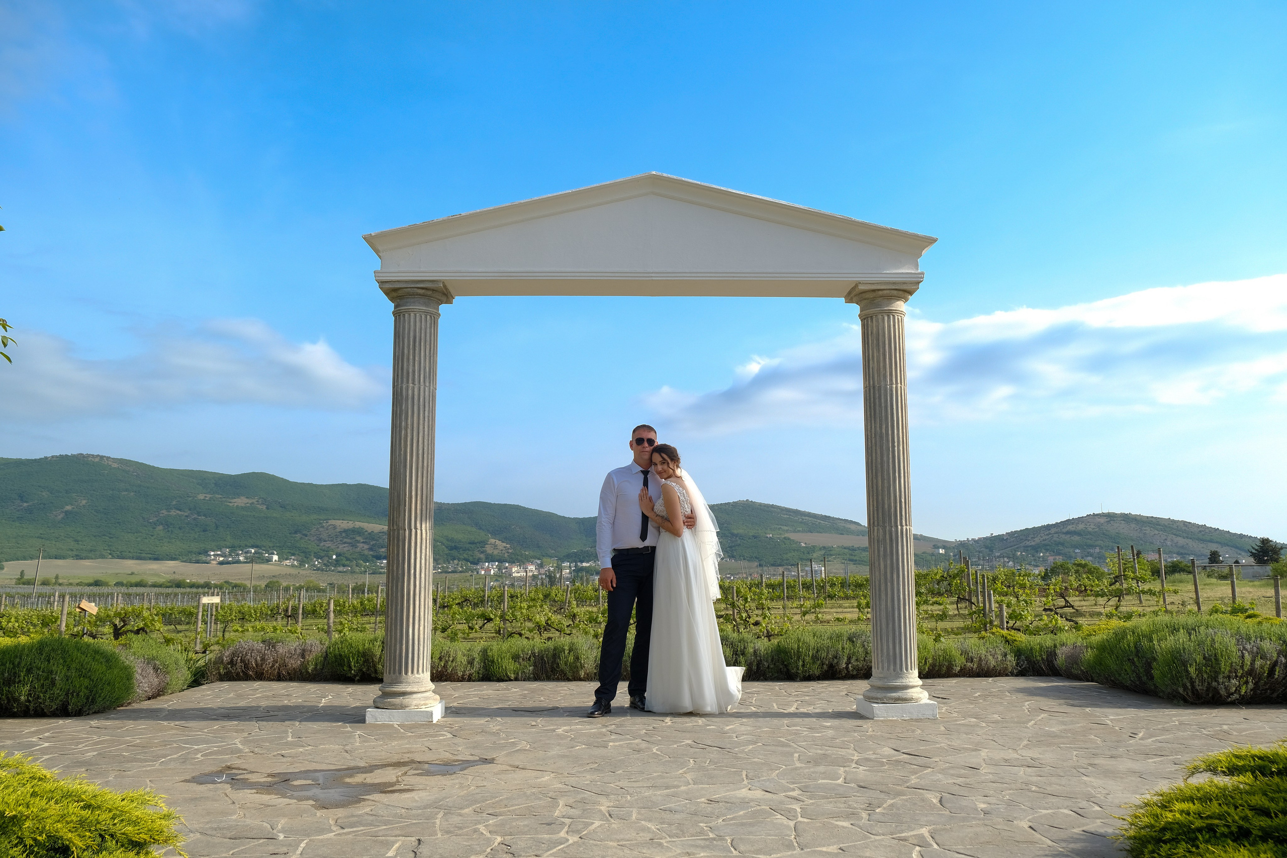 Свадебная фотосессия. Разные. Красивые фотографии. Профессиональная фотосъемка в Крыму. Натуральные эмоции и живые кадры. Забронируйте дату прямо сейчас!