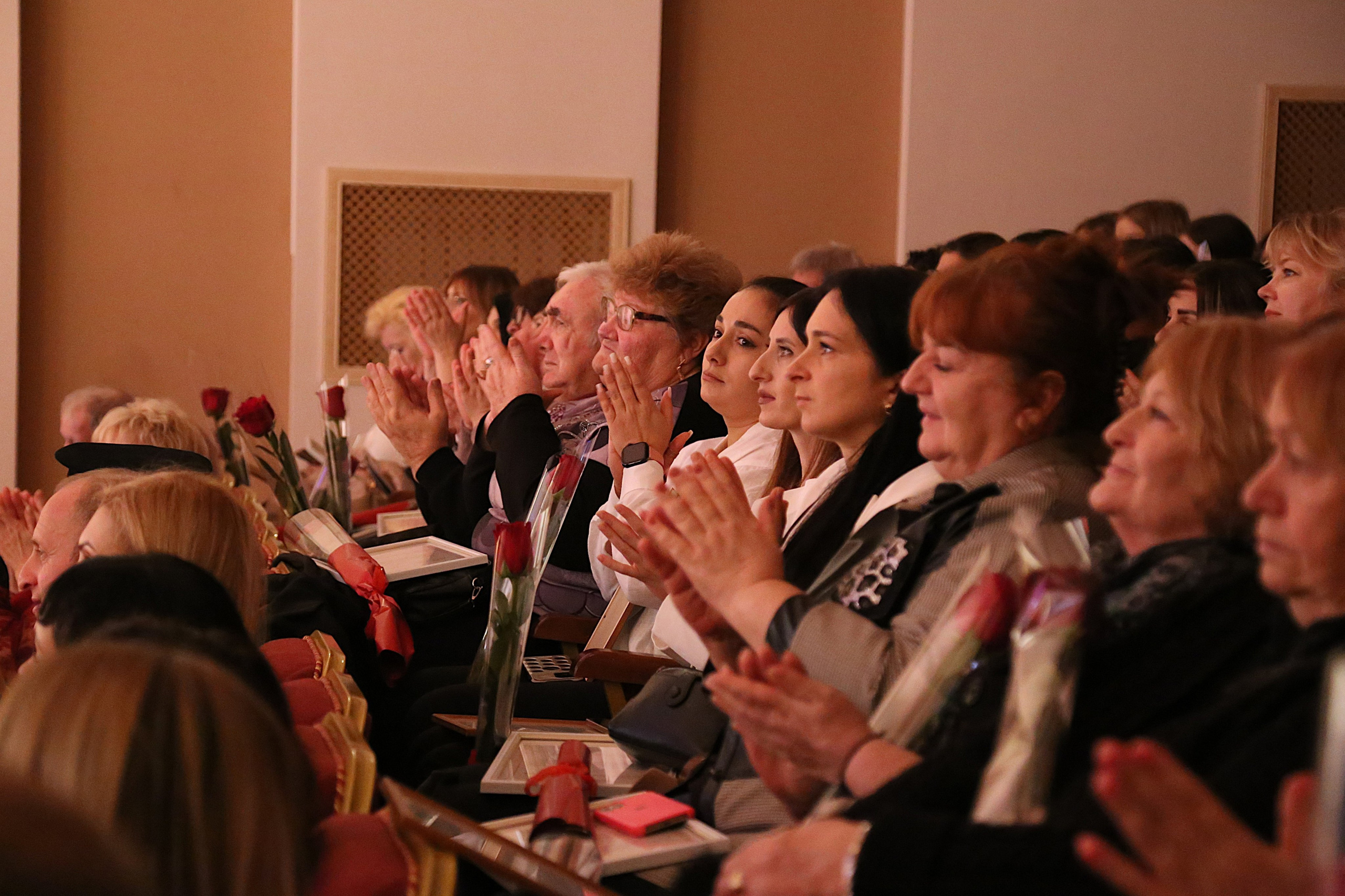 День Волонтёра. Жизнь курорта Кабардинка в фотографиях