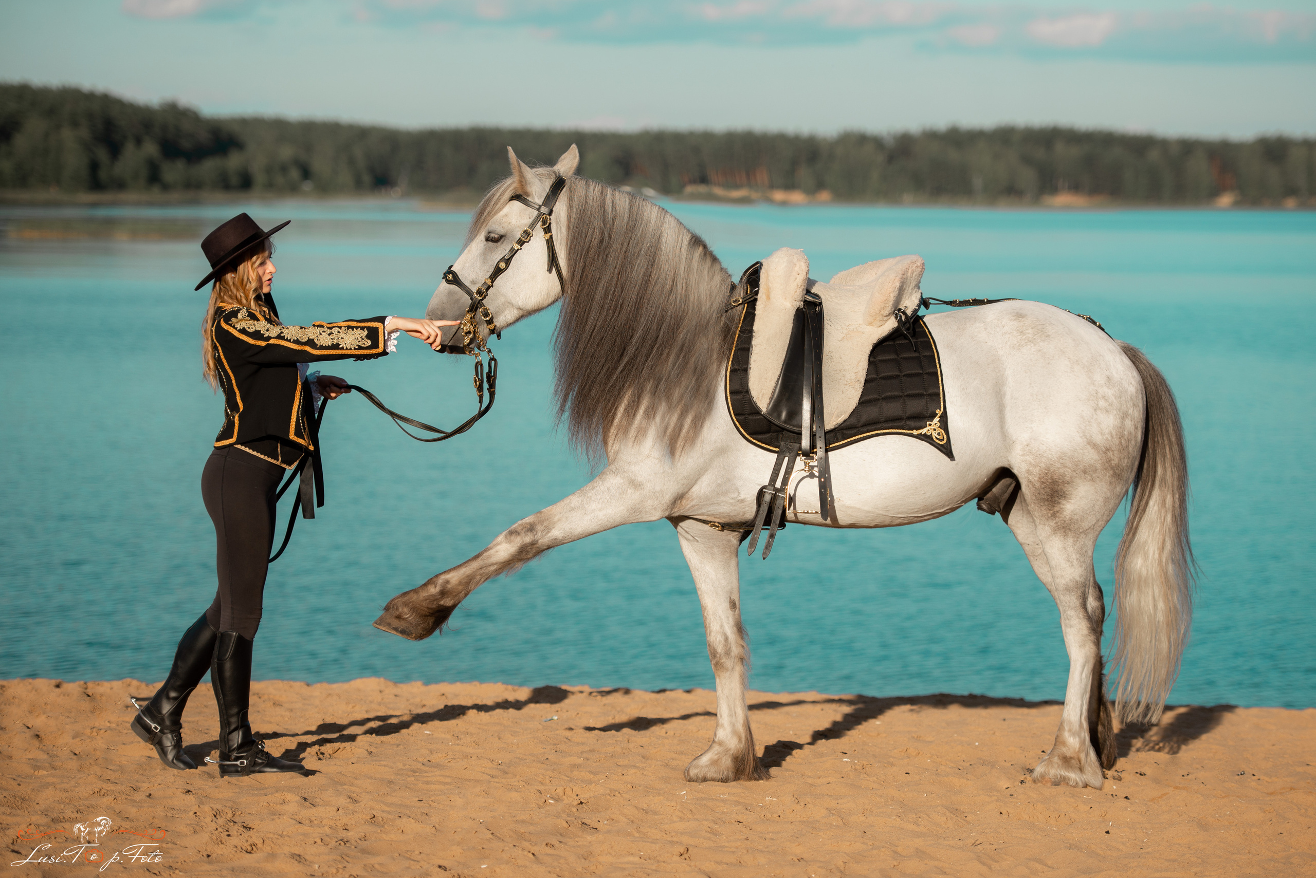 Конный и фотограф с животными в Твери Топталова Люся