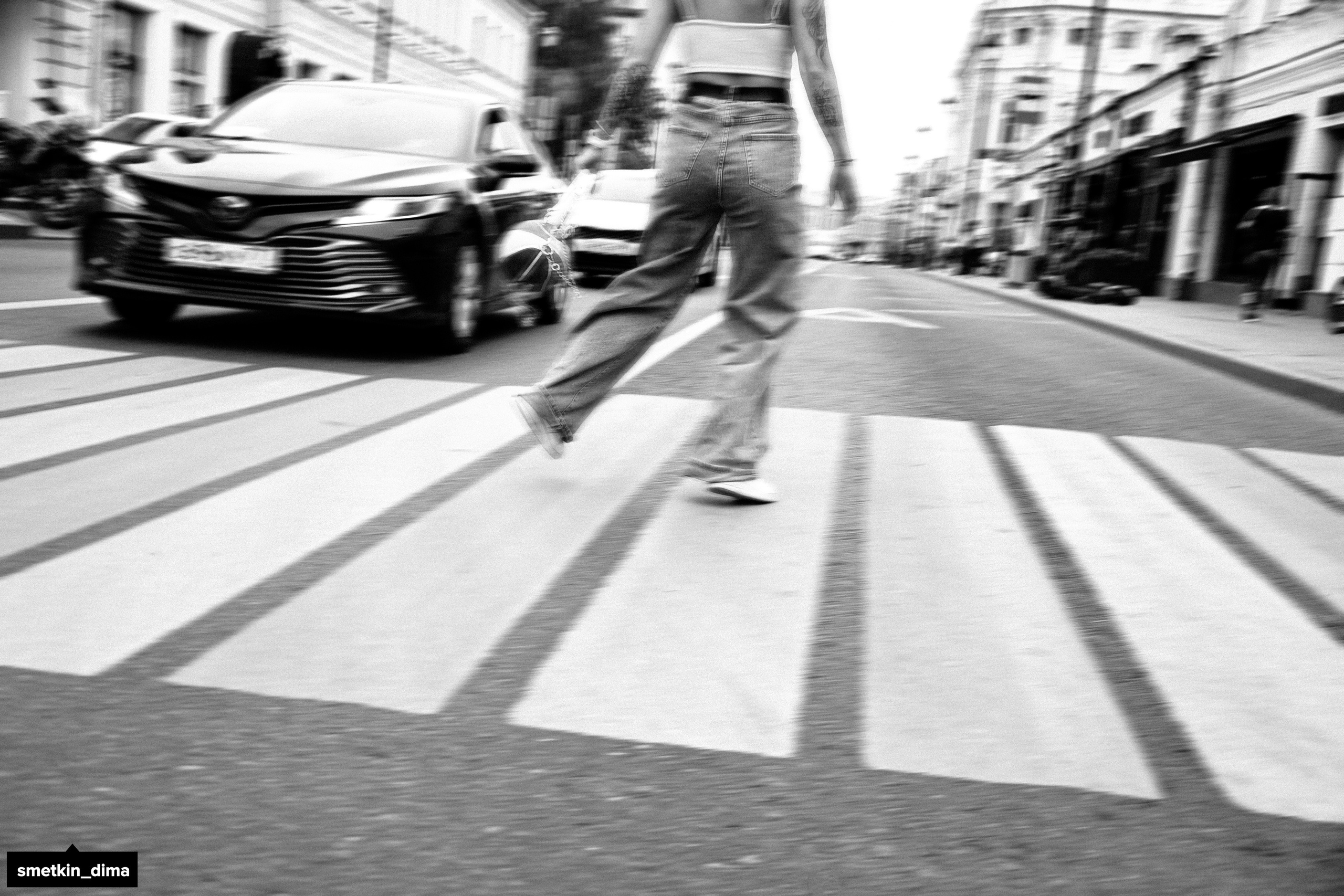 Уличная фотография. Фотосессия в баре. Фотограф Сметкин Дима. Фотосессии в Москве и по миру