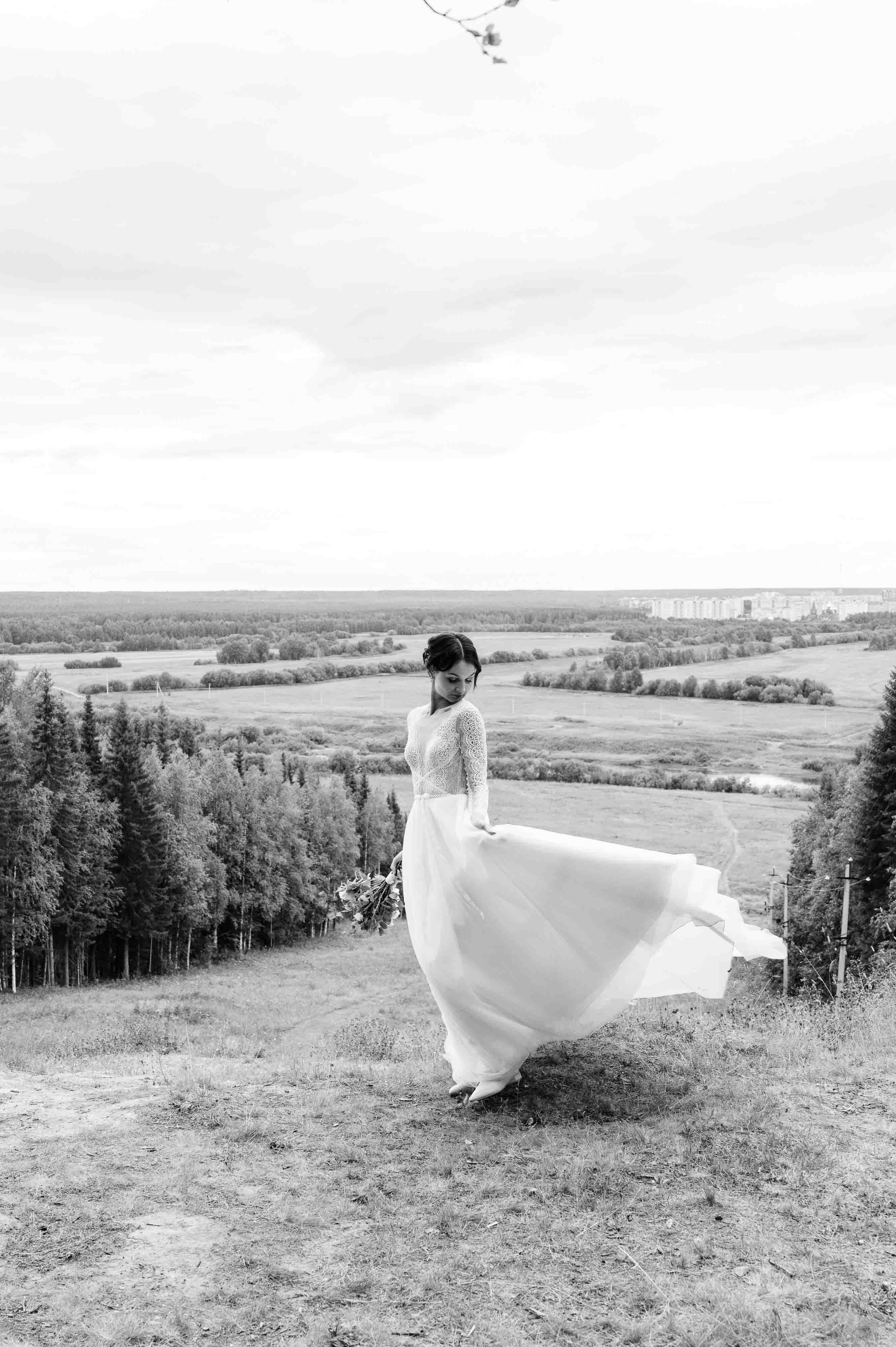 Свадебная фотосессия и прогулка на свежем воздухе. Свадебный и семейный фотограф в Котласе Никита Попов