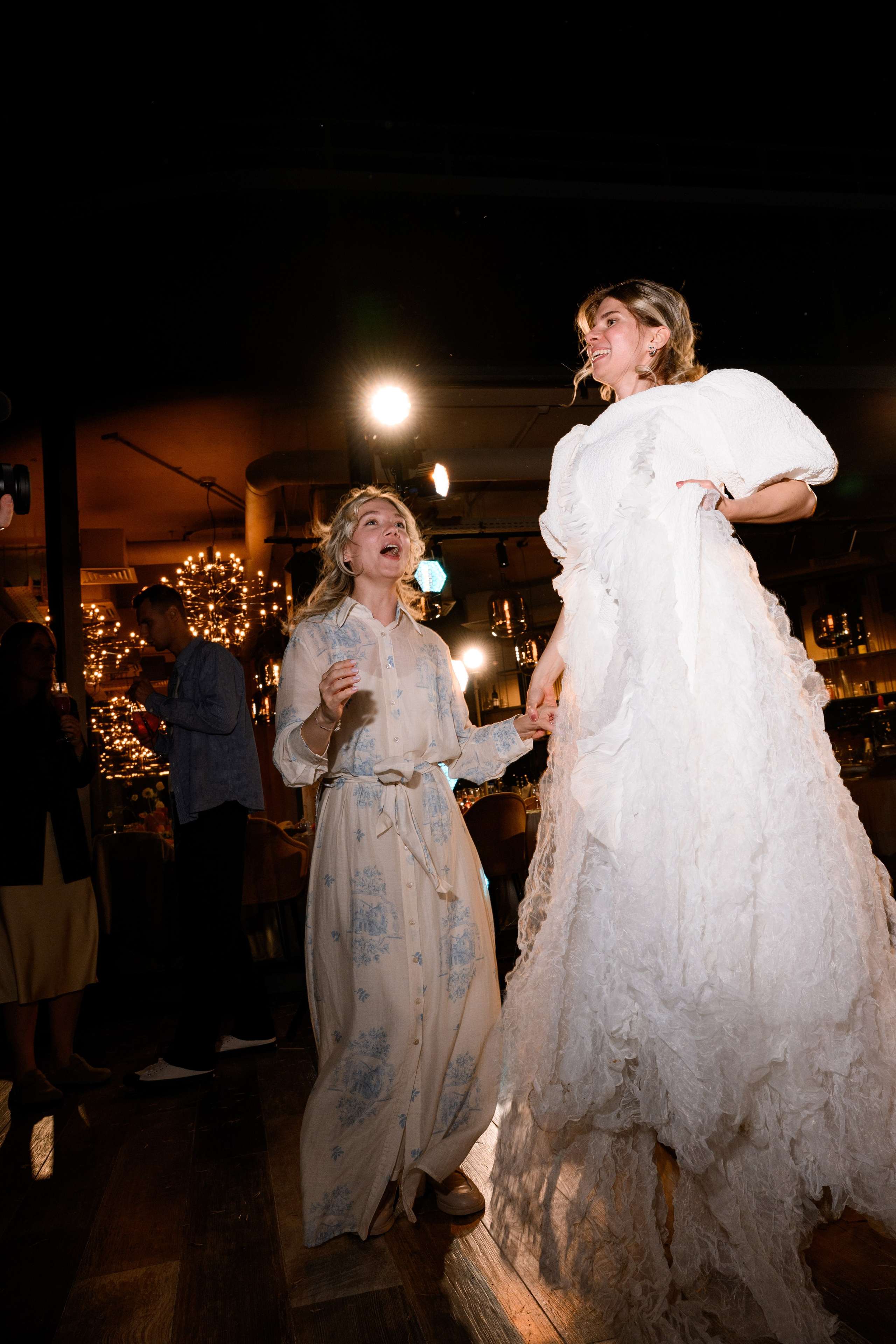 На берегу залива. Свадебный фотограф в Санкт-Петербурге, Москве, СПб Сергей Поддубный