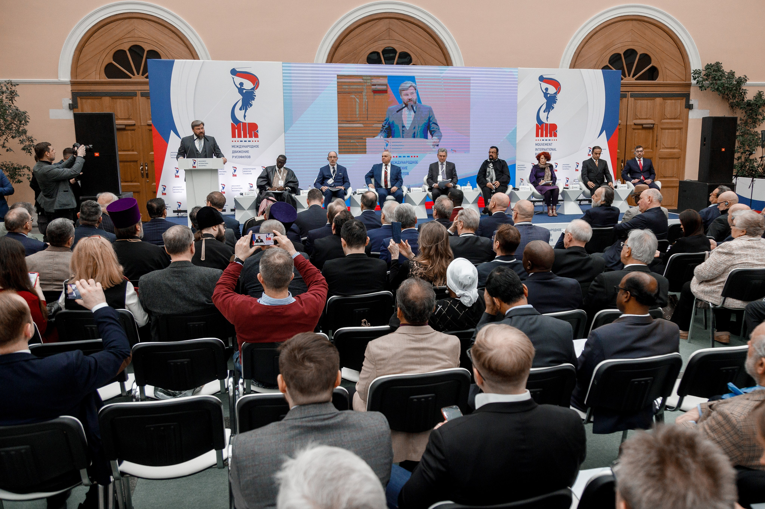 Репортажный фотограф Борис Геер