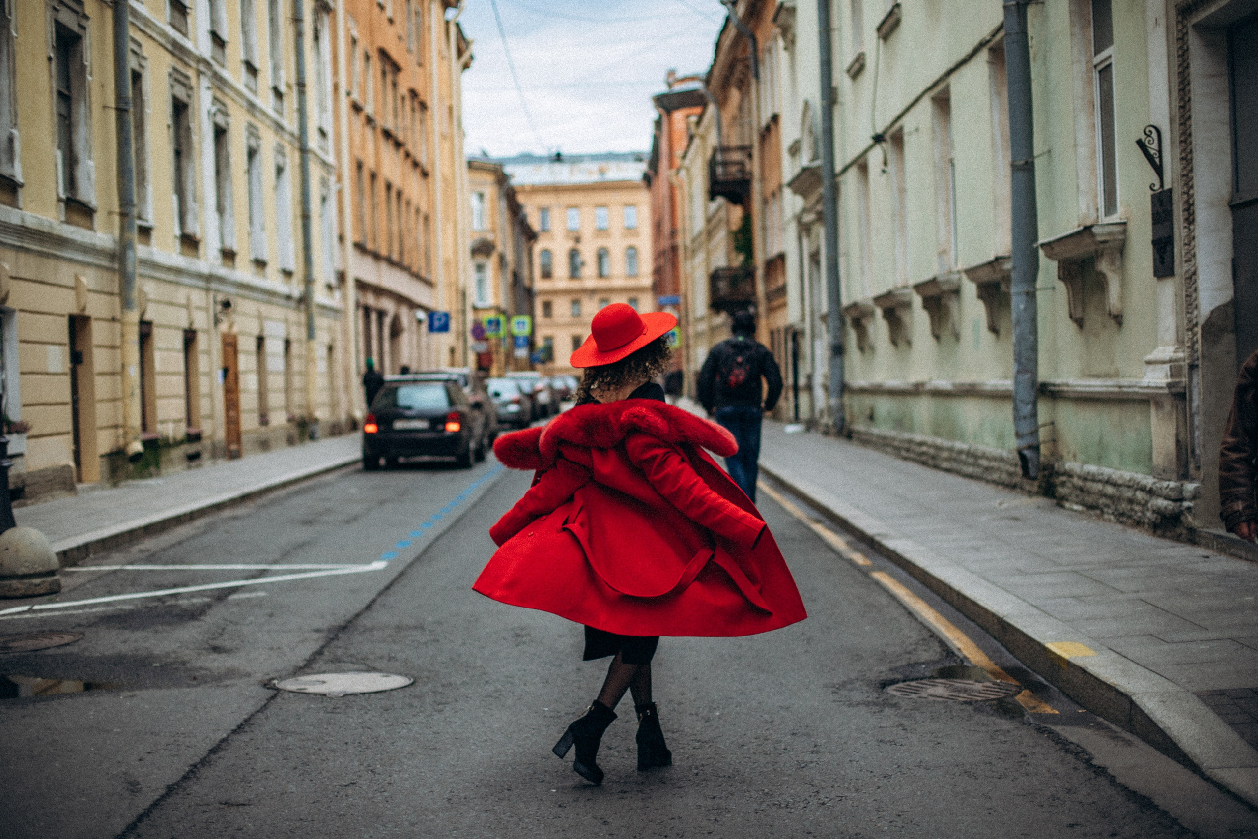 Елена и октябрь. Фотопрогулка в Петербурге. Индивидуальный и семейный фотограф в Санкт-Петербурге