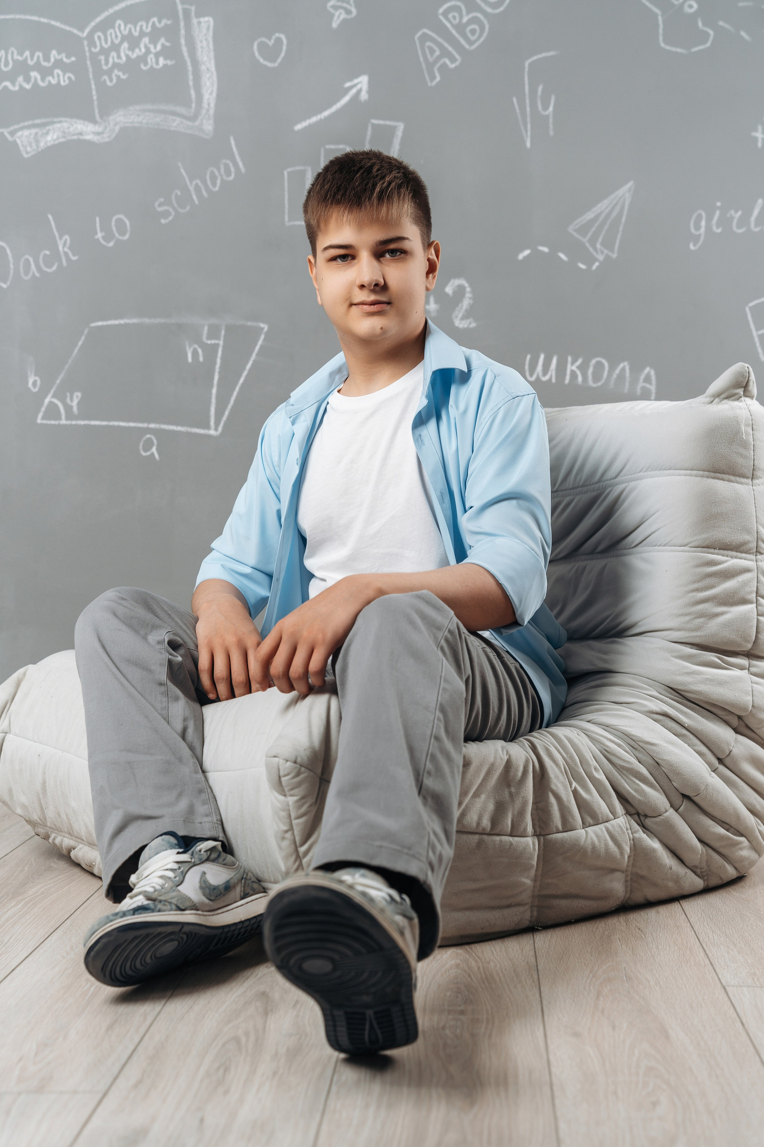 Школа 1 (2026). Memory Book — Выпускные альбомы в Нижневартовске, Мегионе и Сургуте