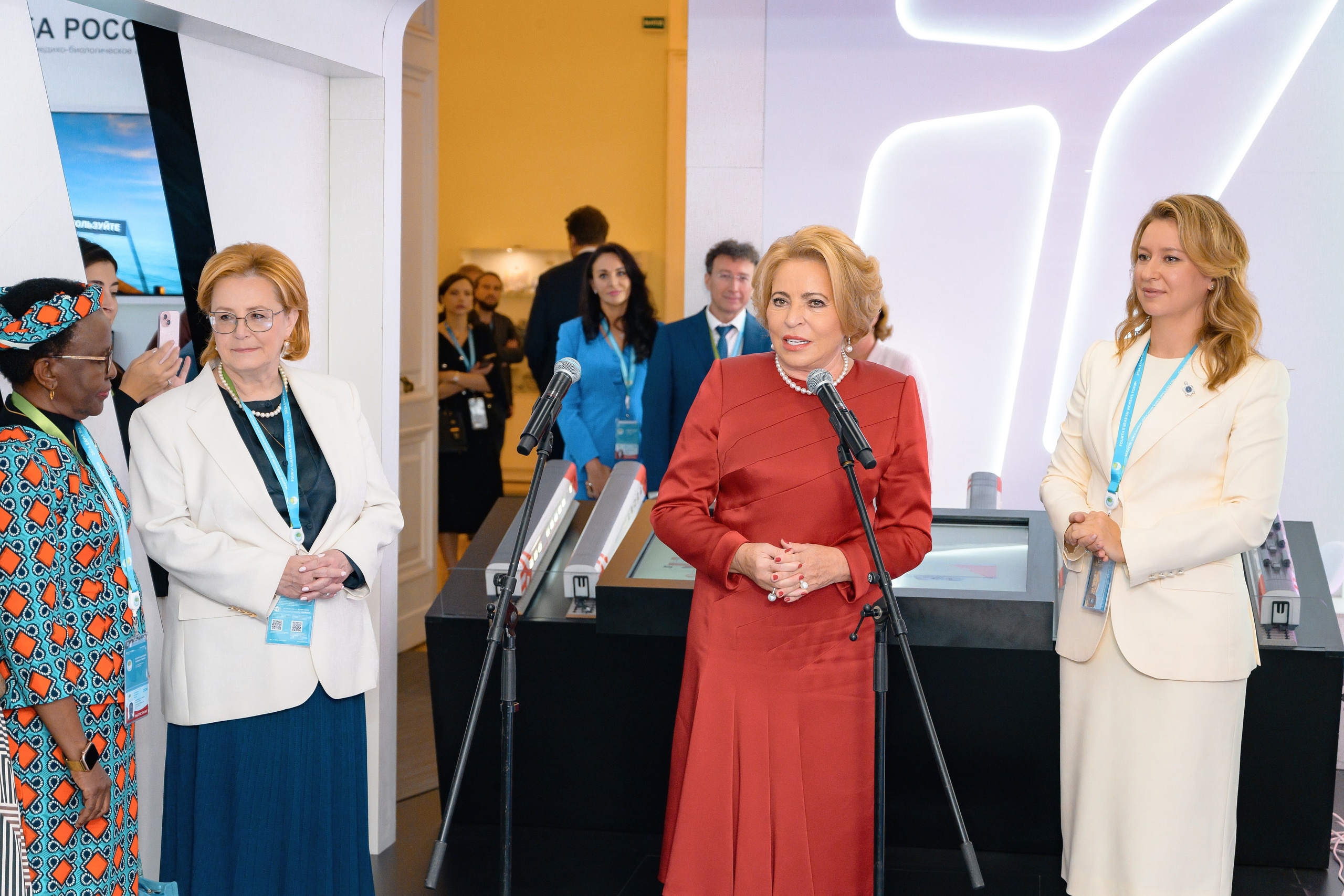 Евразийский женский форум 2024. РЕПОРТАЖНЫЙ И БИЗНЕС ФОТОГРАФ В МОСКВЕ, ЕГОР НИКОЛАЕВ