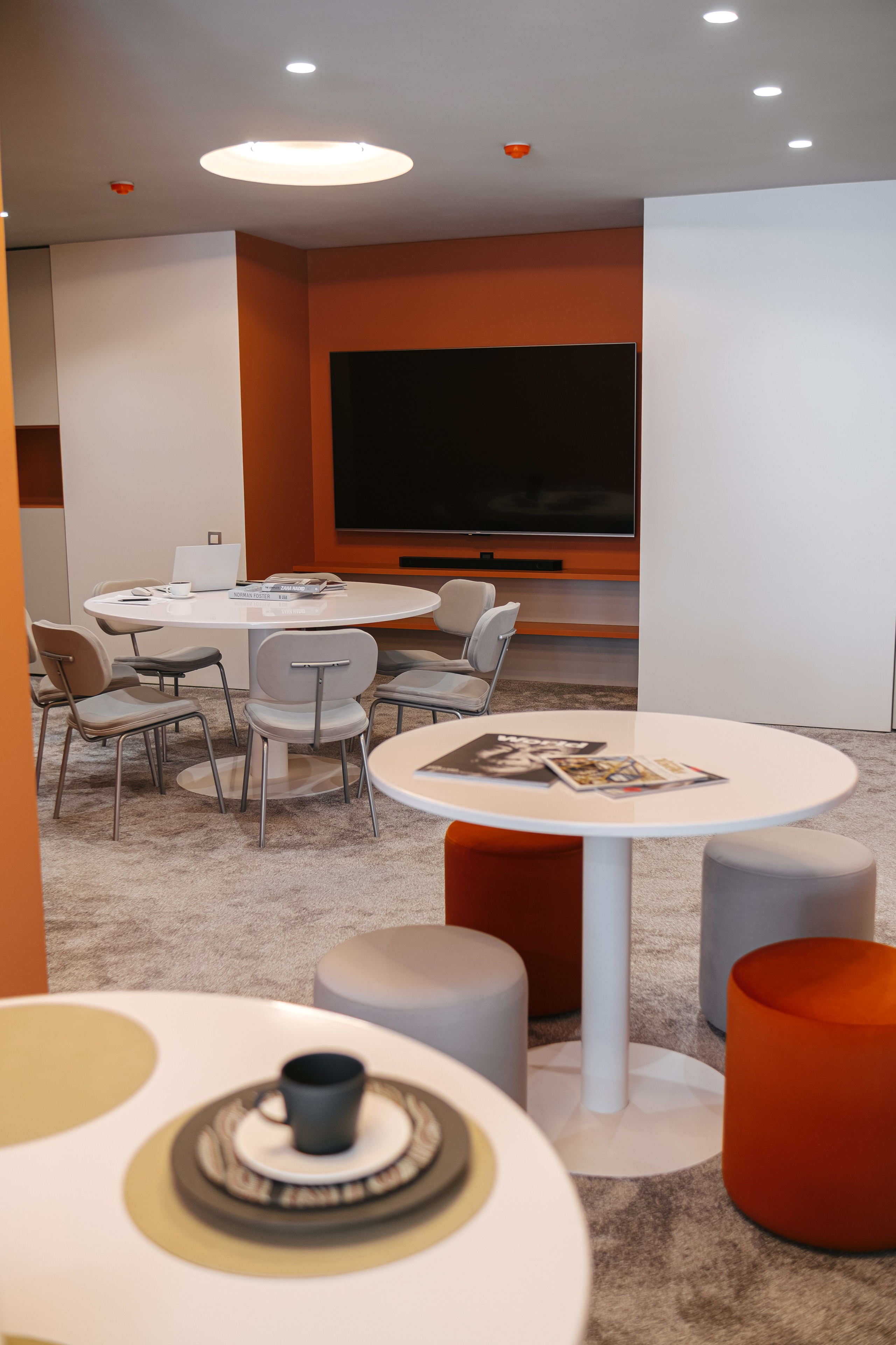 Офис строительной компании «ТРАНСТРОЙ». Фуд и предметный фотограф Виталий Морозов г. Москва