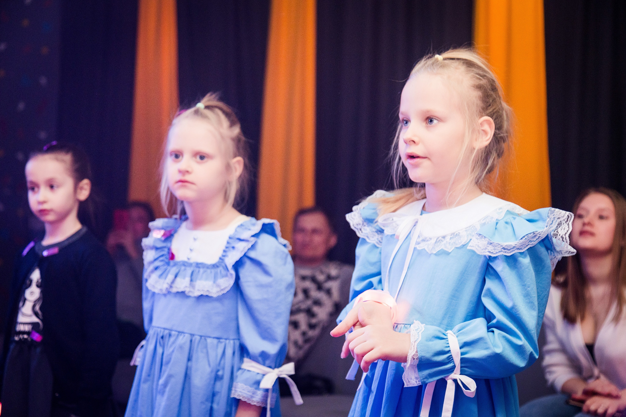 Новогодние утренники. Детский фотограф видеограф в Хабаровске Михаил Орлов