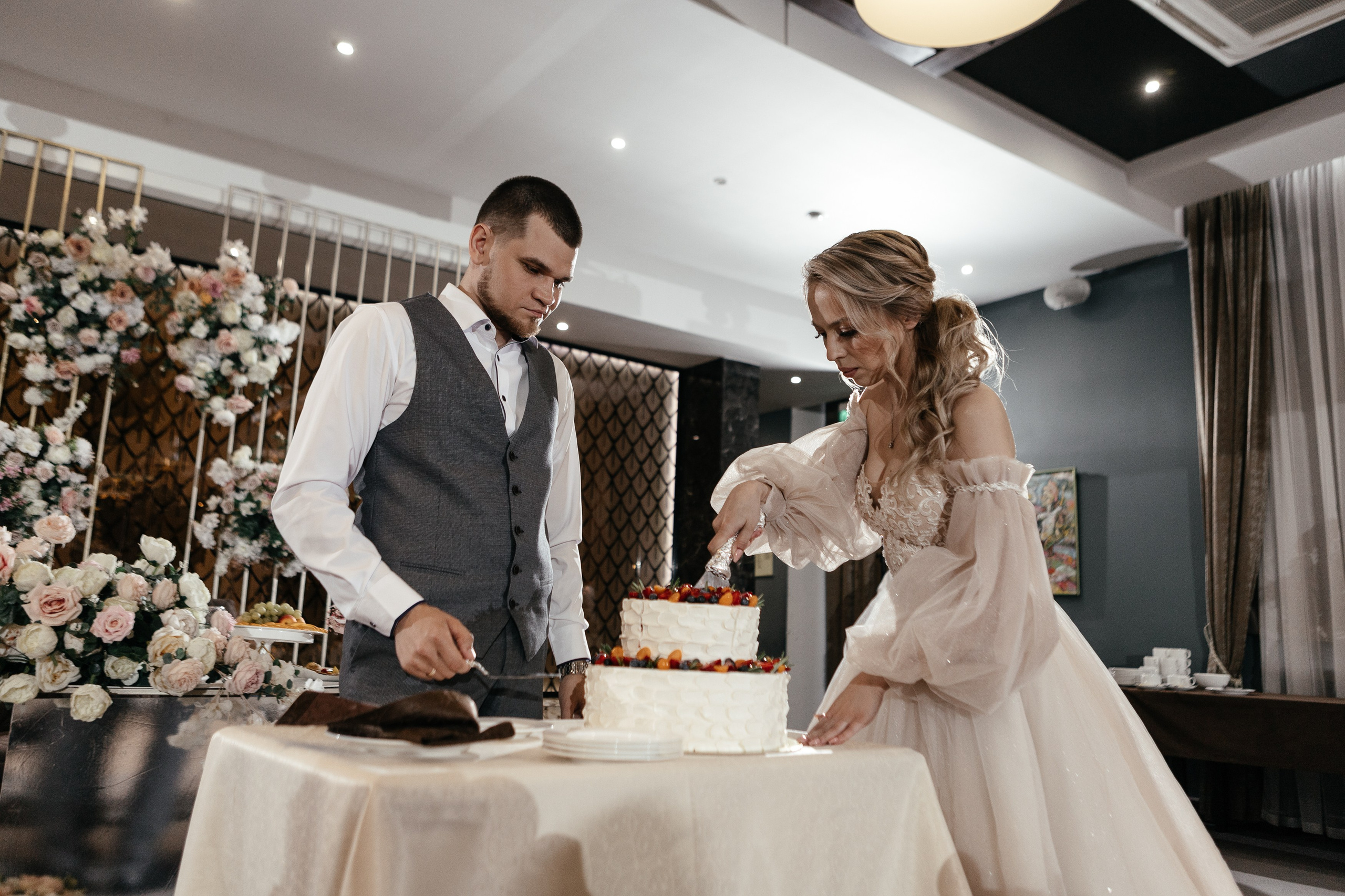 Свадебный фотограф Уфа — Руслан ГабдлисламовЖивые эмоции, красивые кадры, воспоминания на всю жизнь.Работаю по всей Республике Башкортоста. Свадебный фотограф Уфа Руслан Габдлисламов