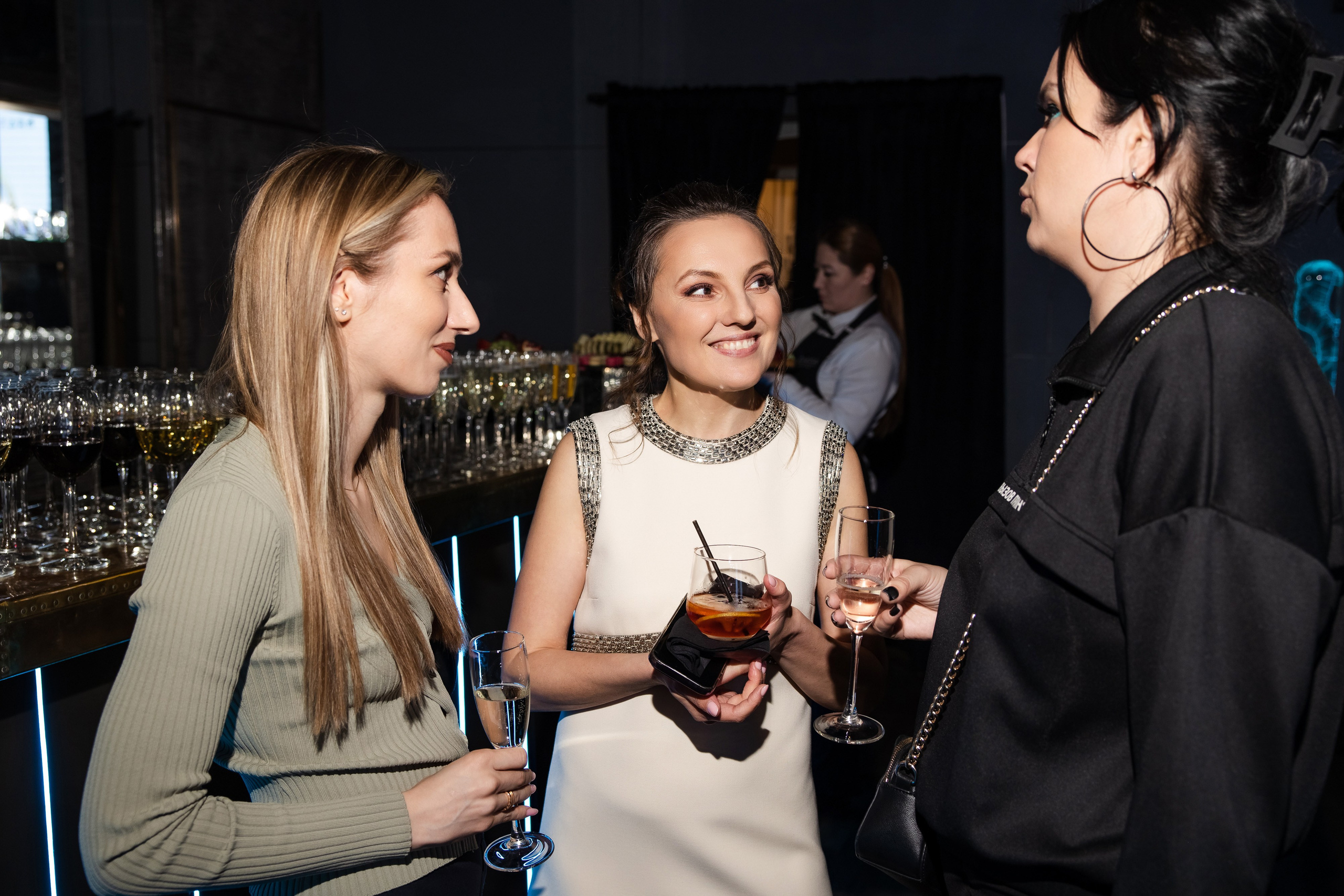 Презентация Infinix. Свадебный репортажный фотограф в Москве