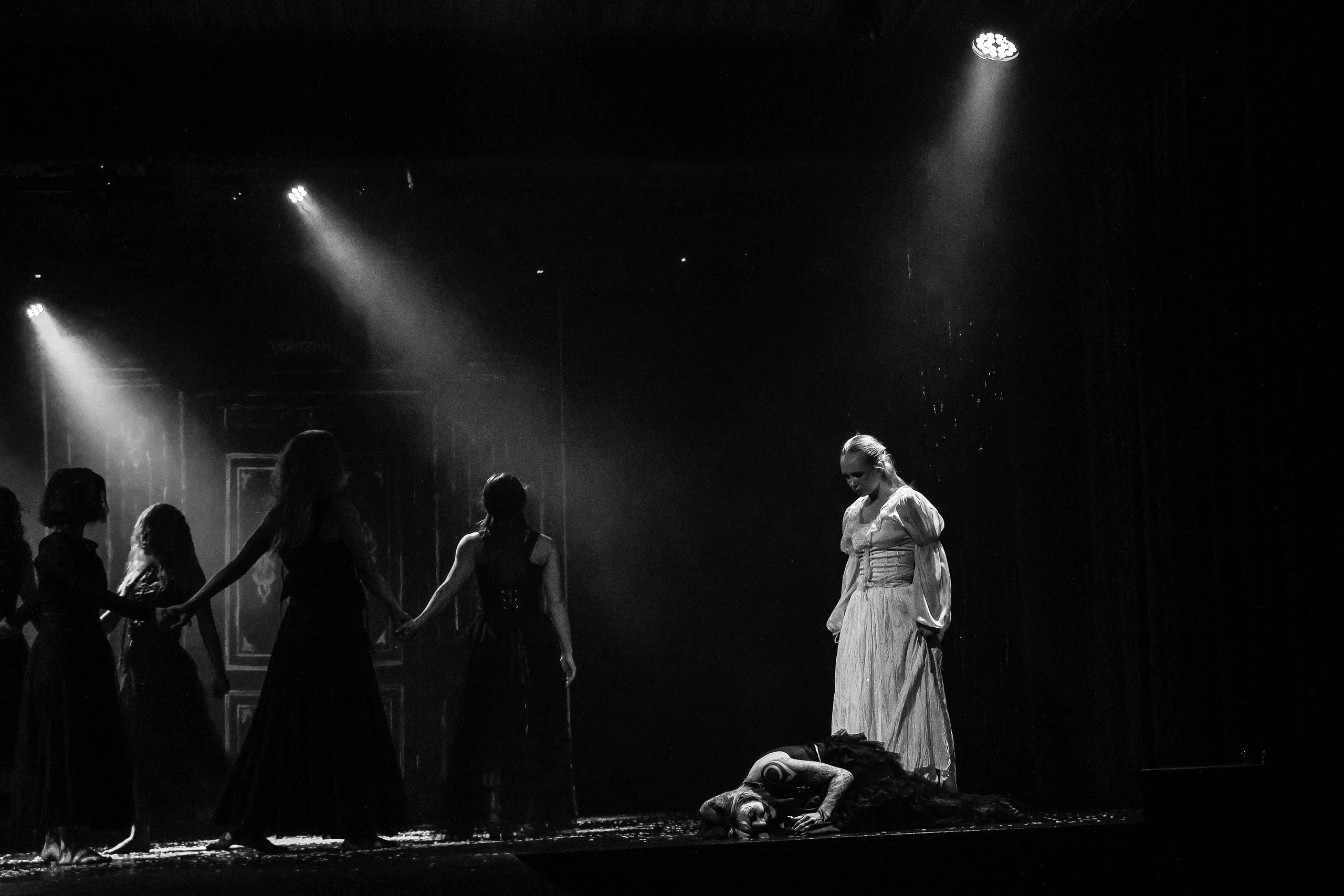 Пластический спектакль Онегин _ IVEX. Фотограф Юлия Мальцева