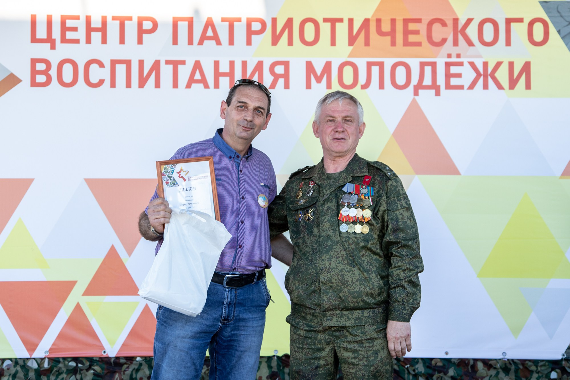 Патриотический фестиваль «Наследие». Репортажный, промышленный и маркетплейс-фотограф Дмитрий Чернат