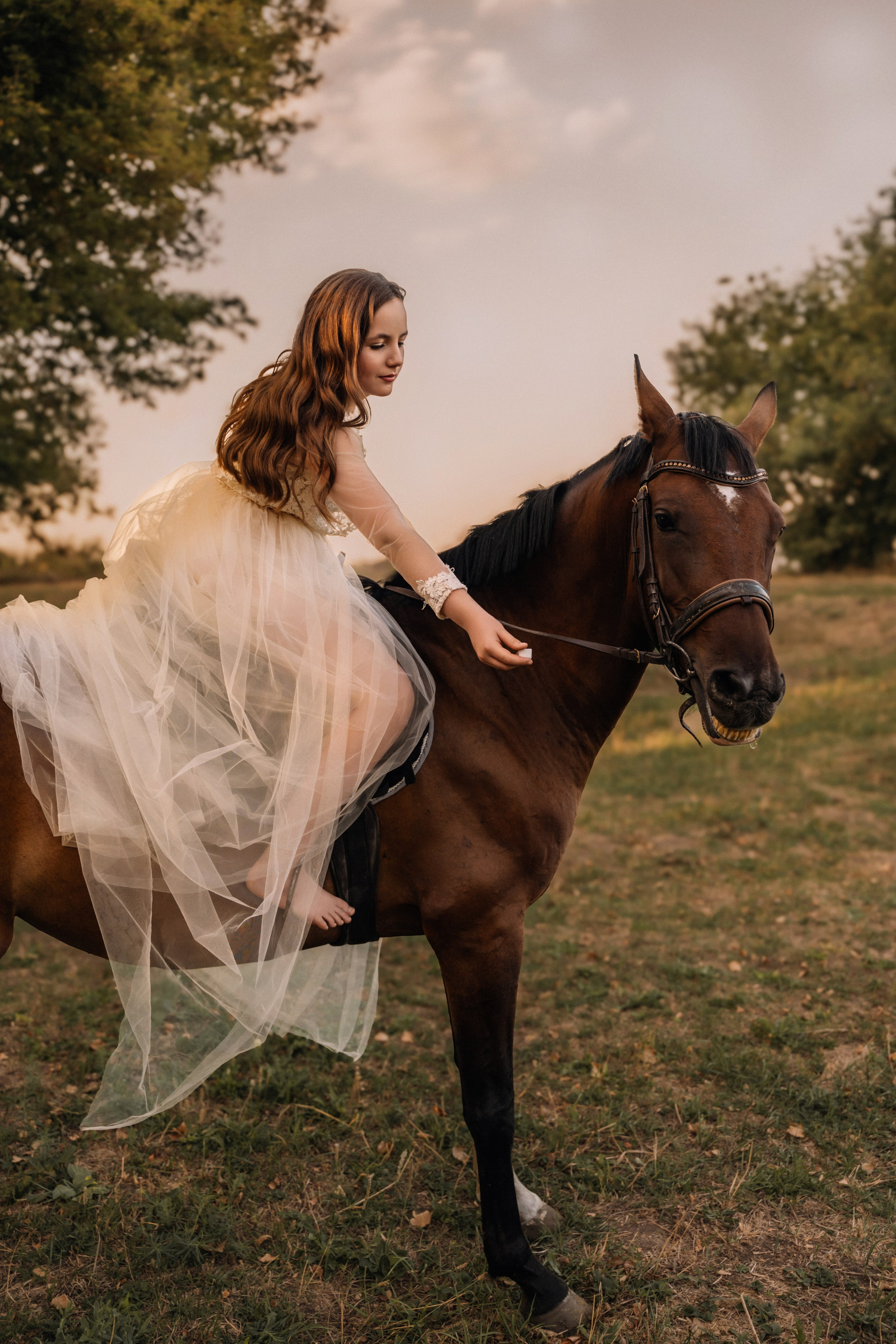 Евгения. Фотосессия с лошадьми. Семейный фотограф в Белгороде Амелина Алина