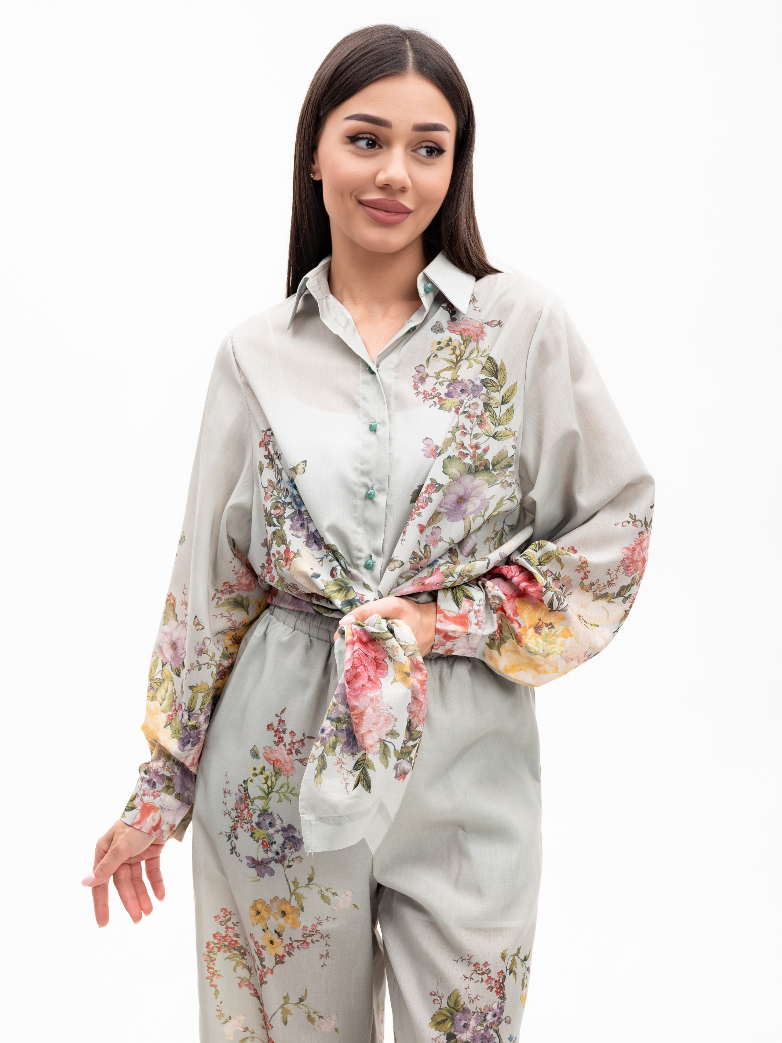 Костюмы и джемпера. Предметный фотограф, фото для маркетплейсов Пятигорск, КМВ