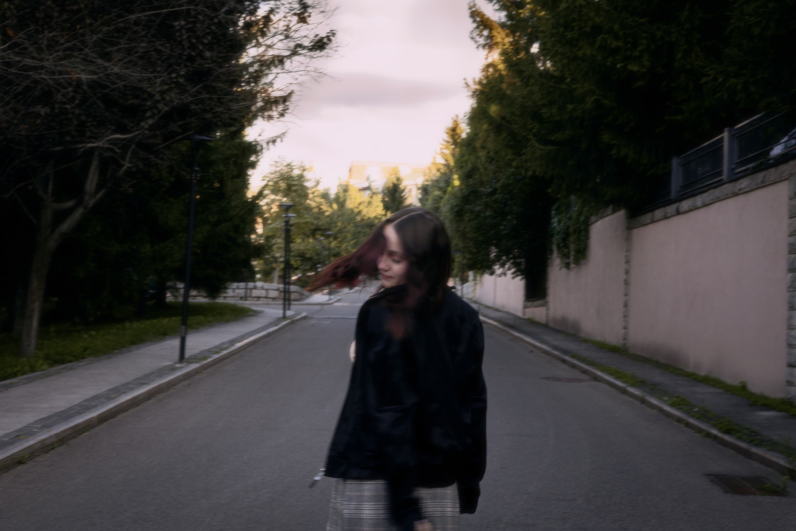 Girl in red. Фотограф Бишкек