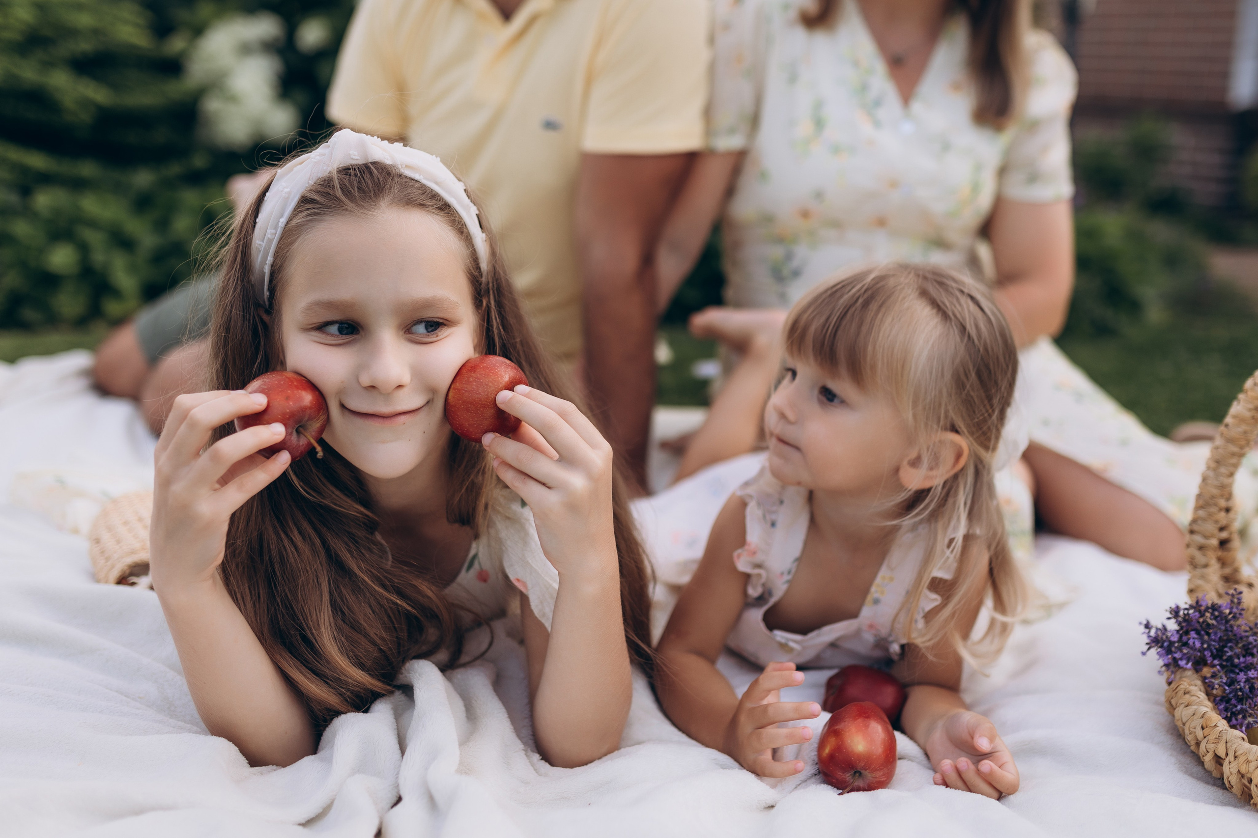 Райский сад. Фотограф новорожденных Серпухов, Протвино, Москва I Марина Бурмистрова