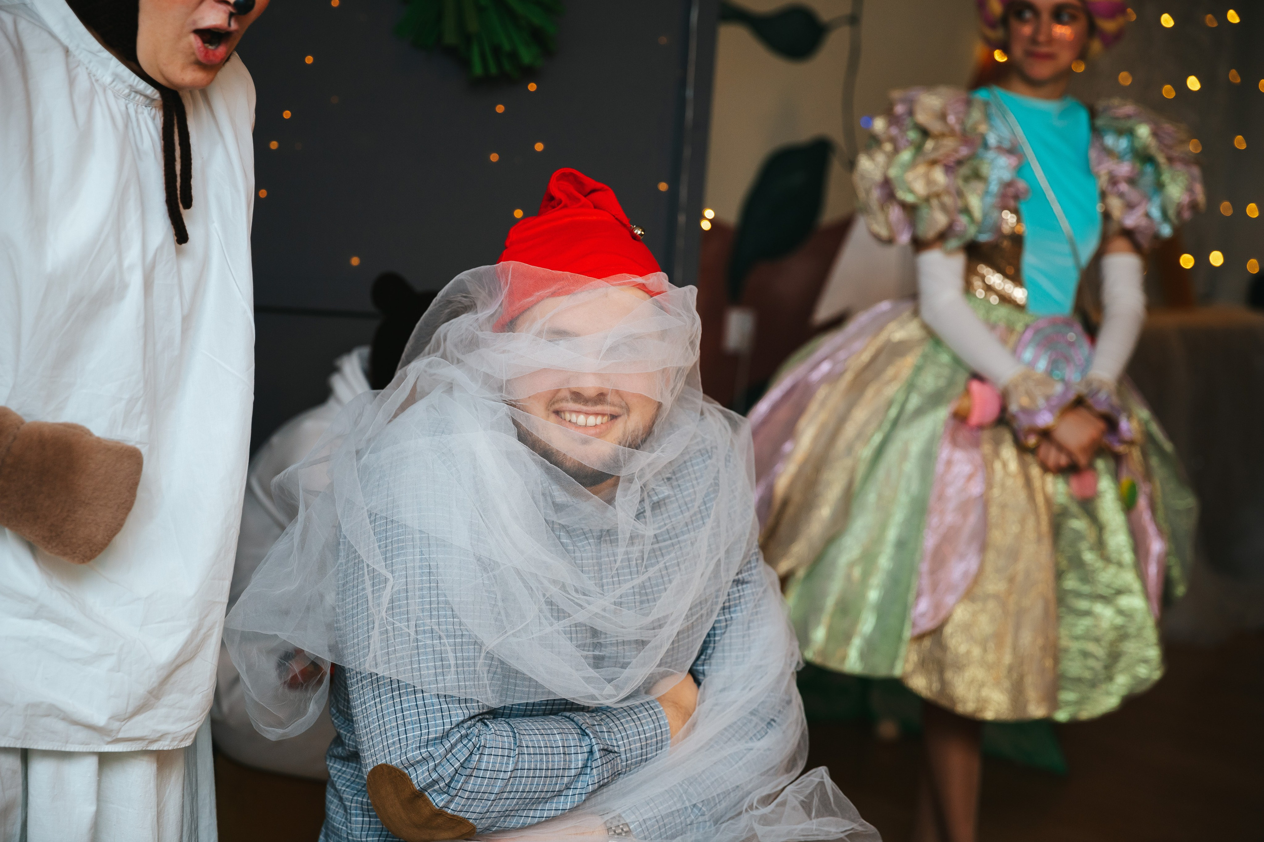 Новогодний утренник в Монтессори-садике. Семейный lifestyle фотограф в Санкт-Петербурге Людмила Пахомова