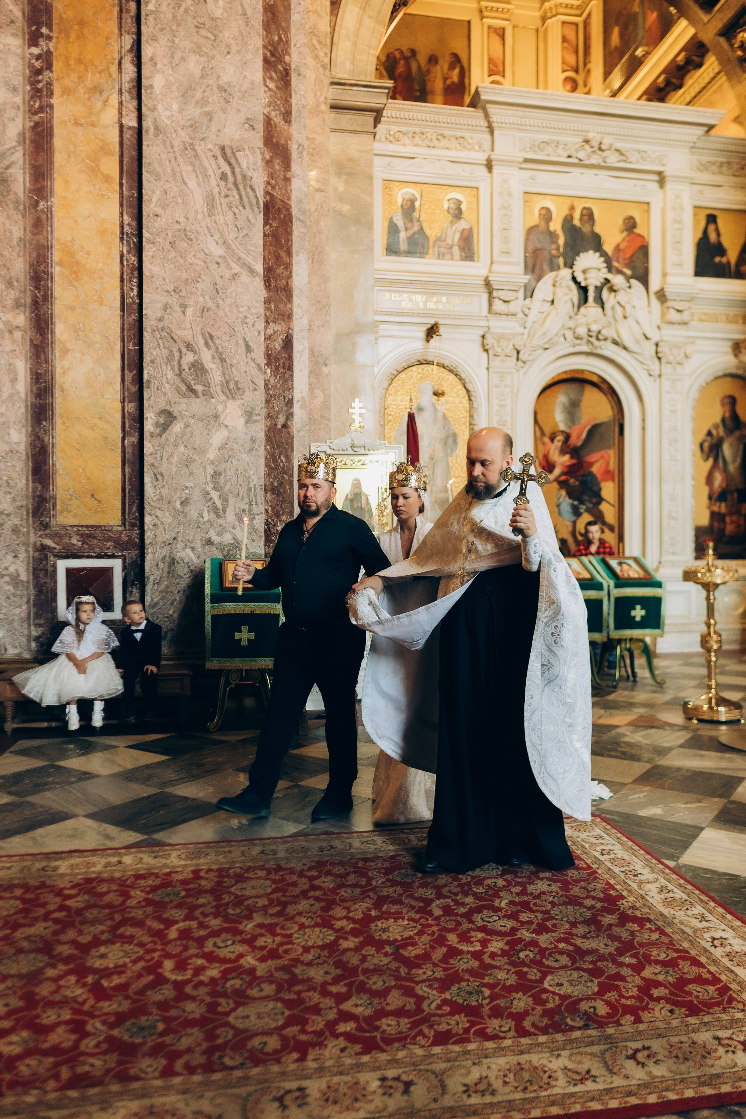 Венчание Исаакиевский. Фотограф ПИТЕР СПБ Надежда Баранова