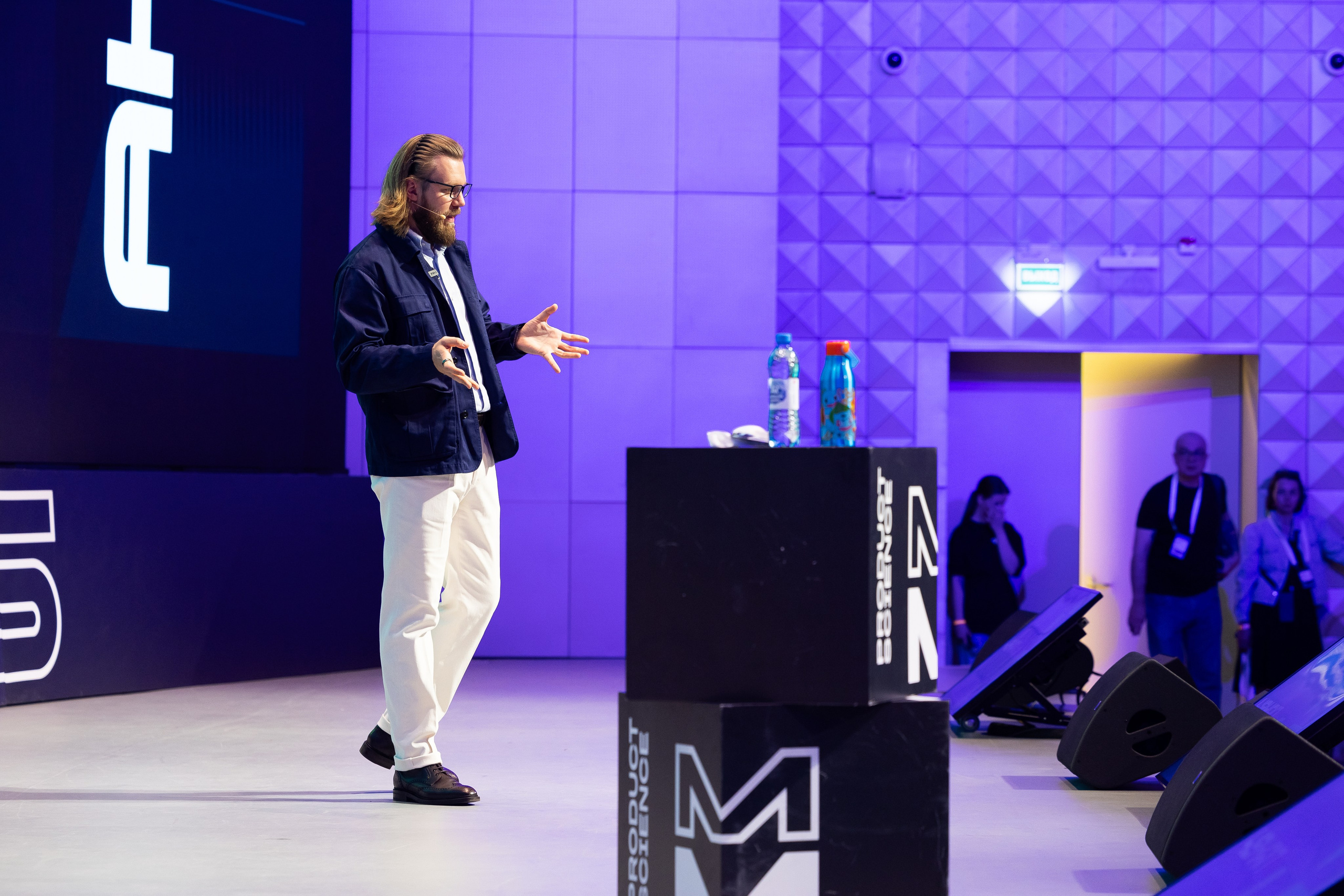 Aha! — 29–30 мая 2025. Фотобанк Матемаркетинг