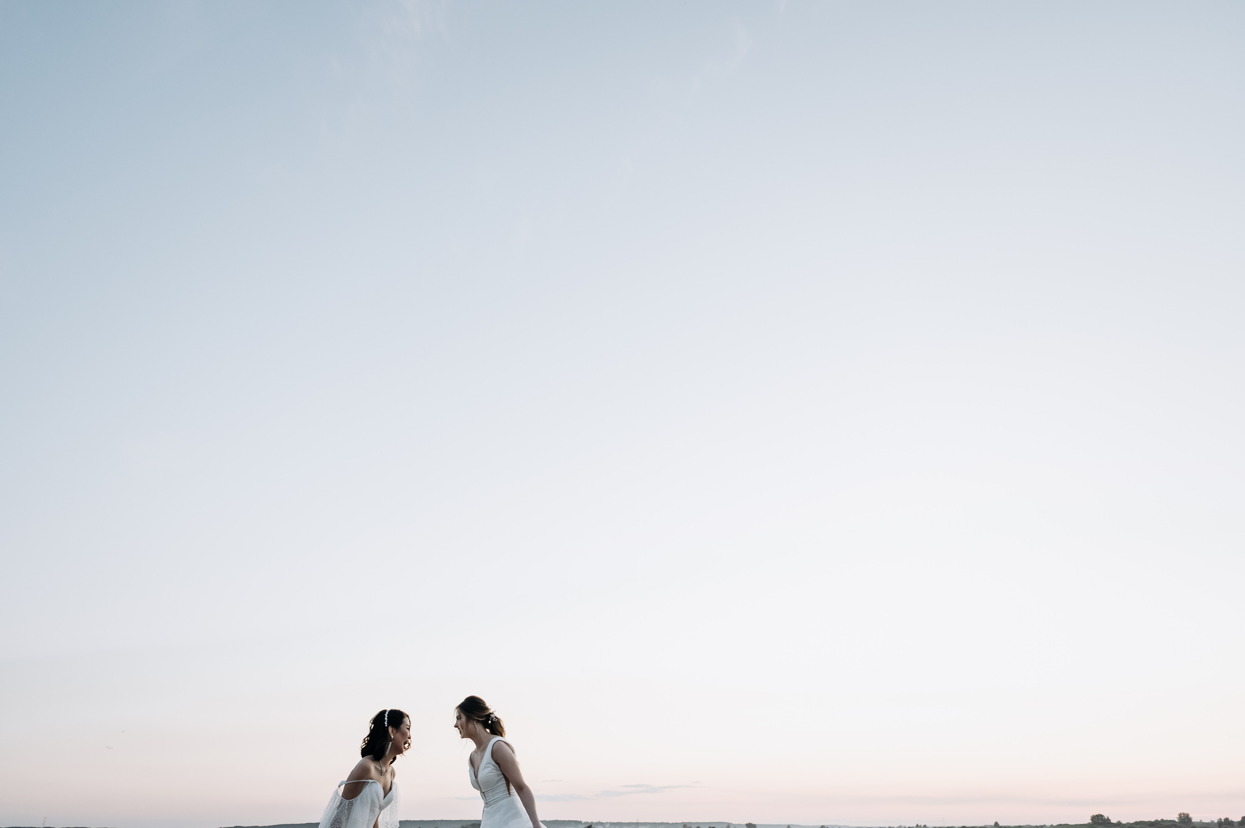 Оля и Алина