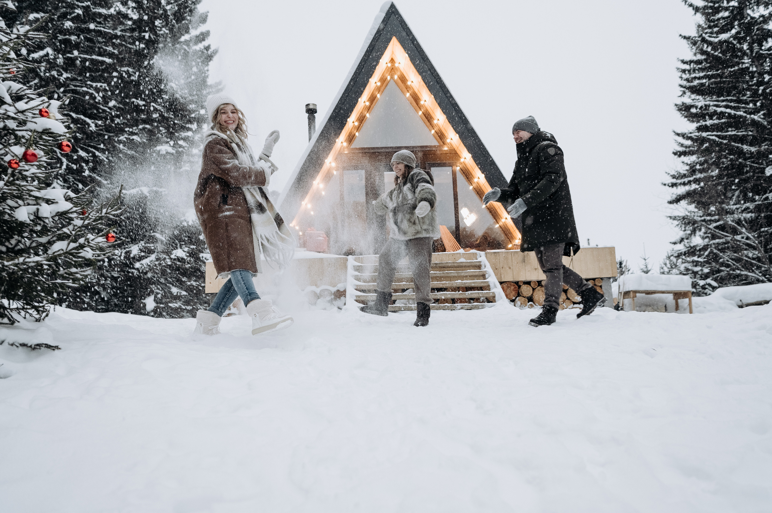 Оля, Саша, Кристина