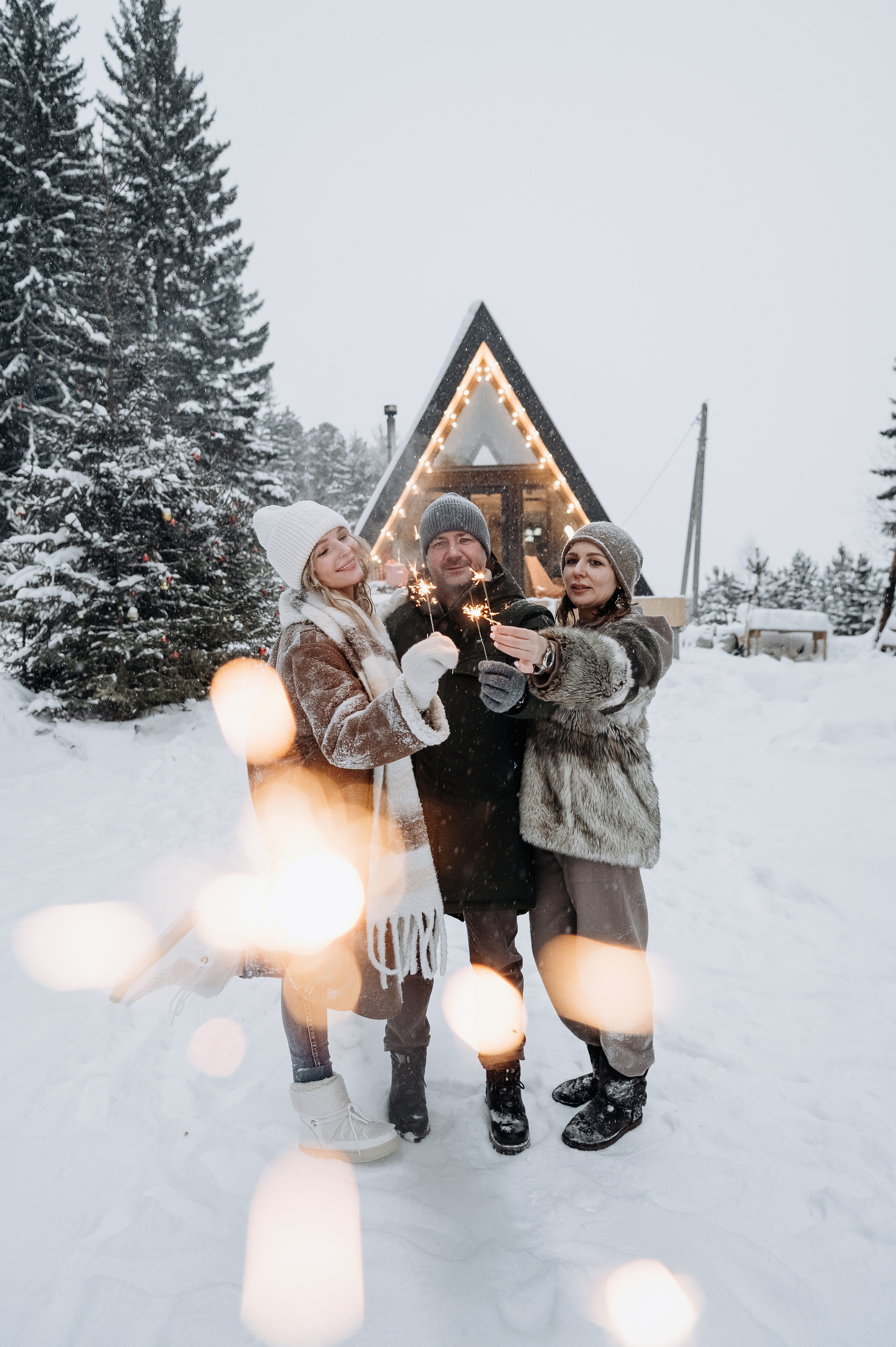 Оля, Саша, Кристина